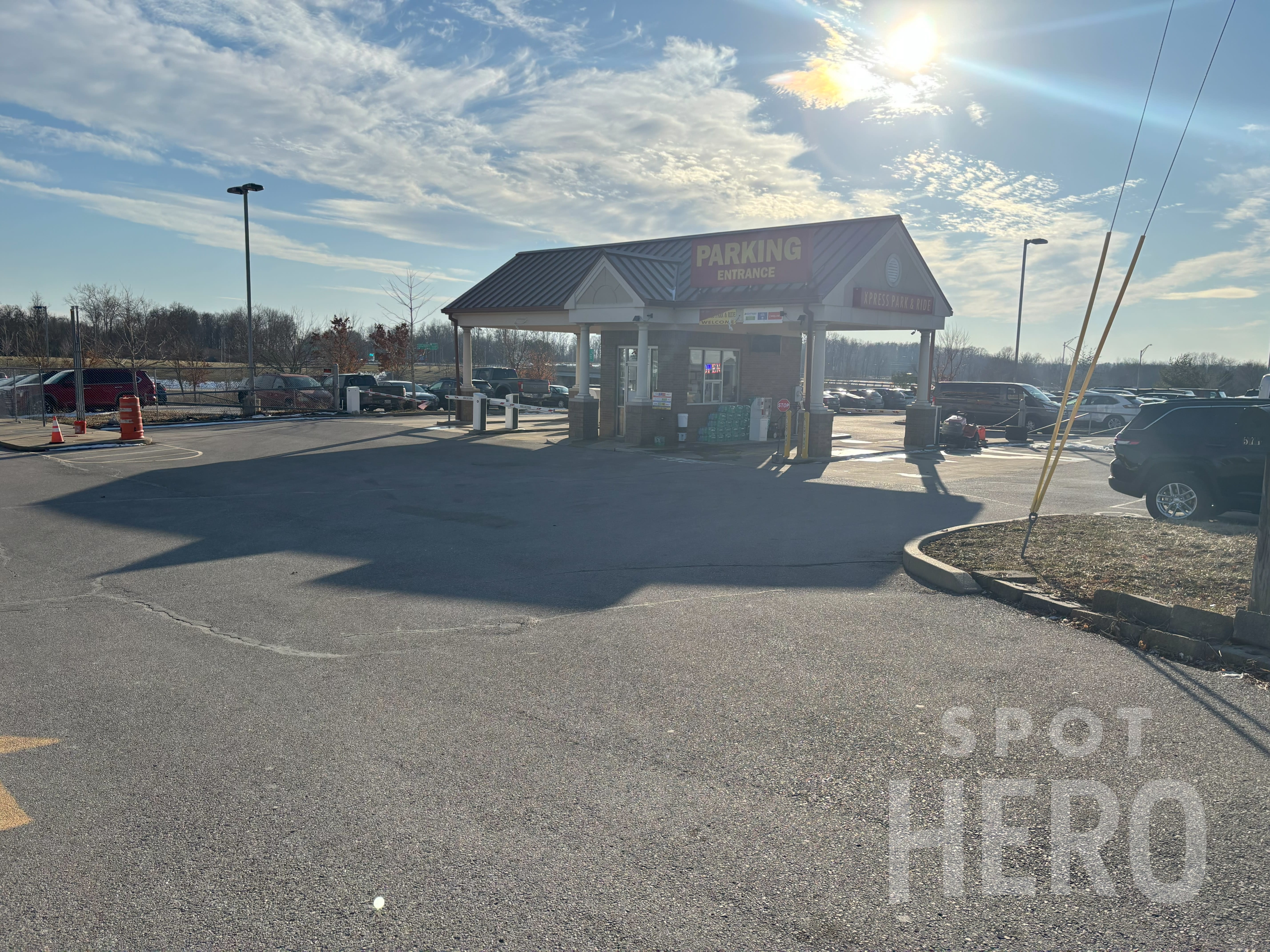 Photo of Xpress Park & Ride Cincinnati Airport - Uncovered Self Park