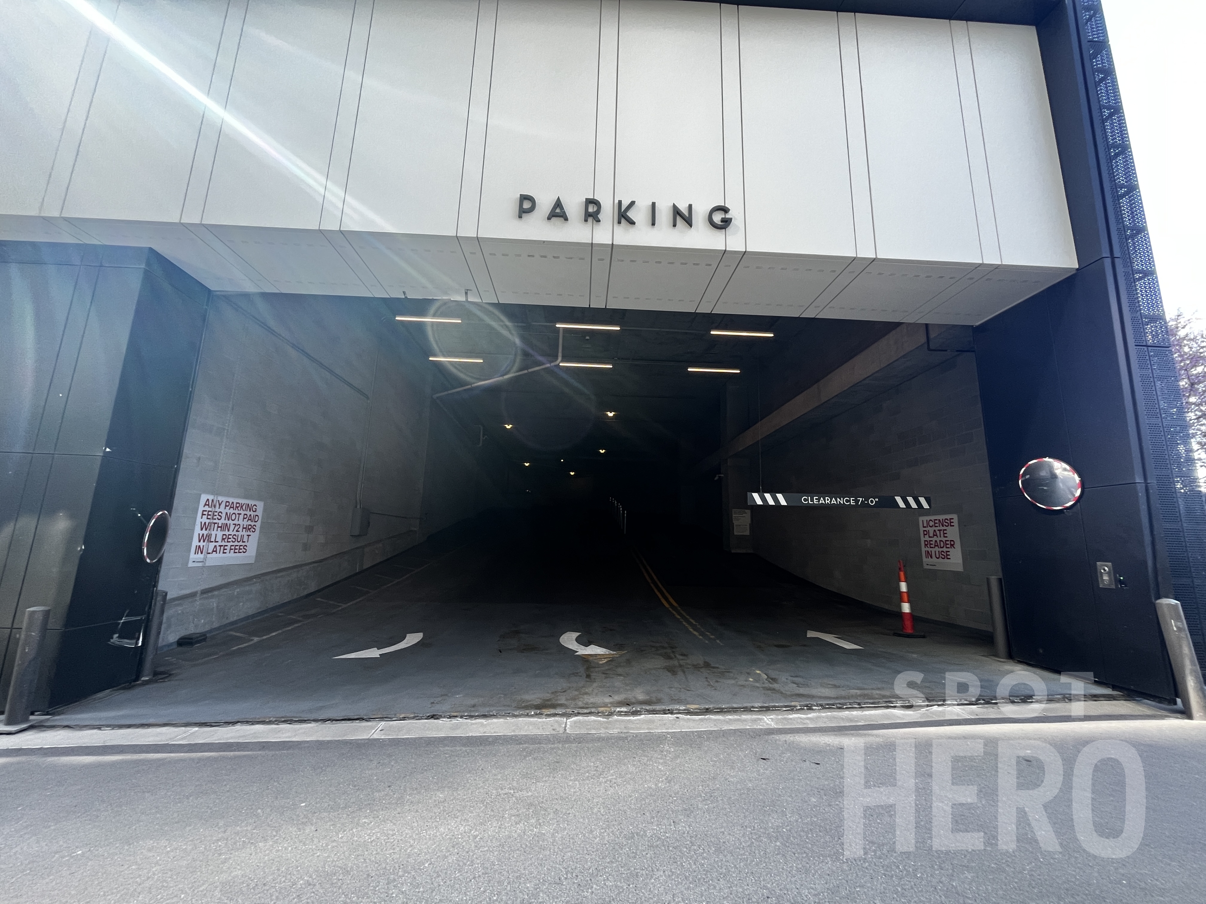 Photo of 1221 Broadway - One22One Garage