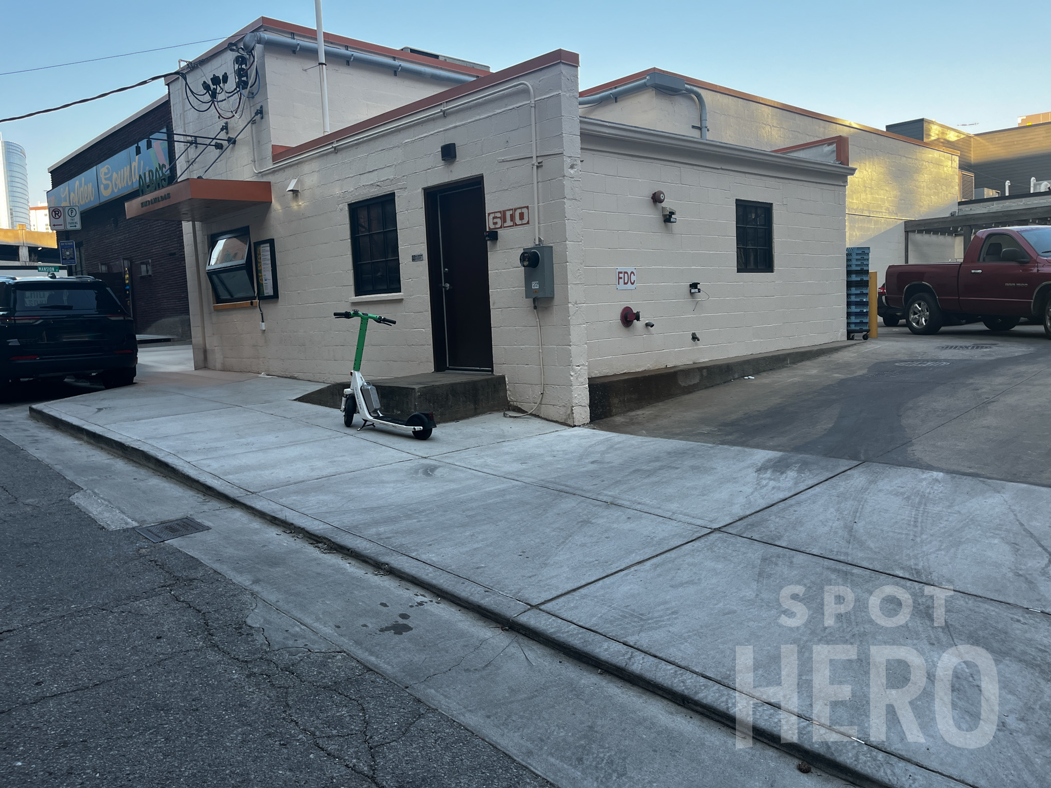 Photo of 610 Magazine St. - Magazine Lot