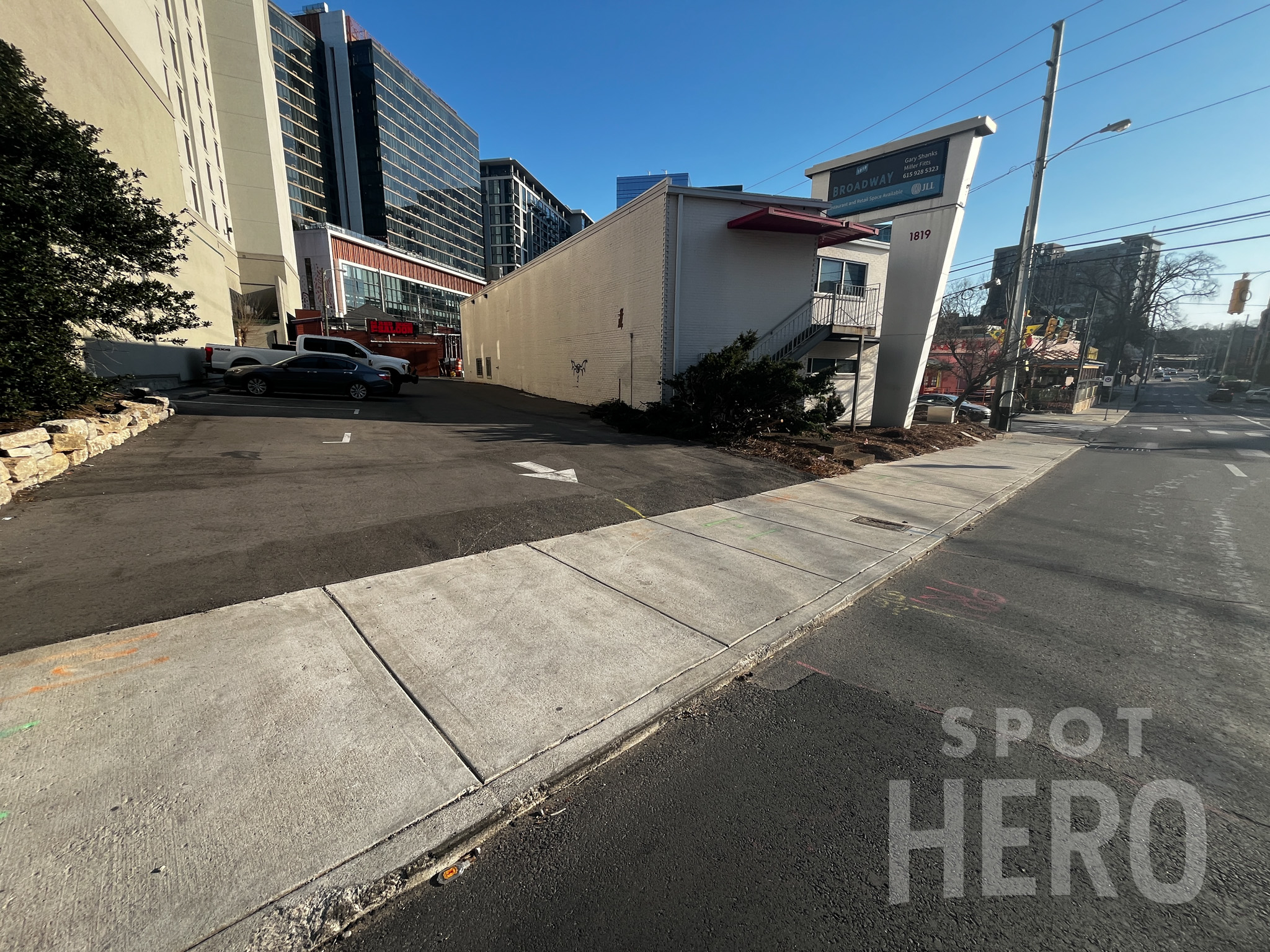 Photo of 1817 Broadway (1819 Broadway) - Crye Leike Lot