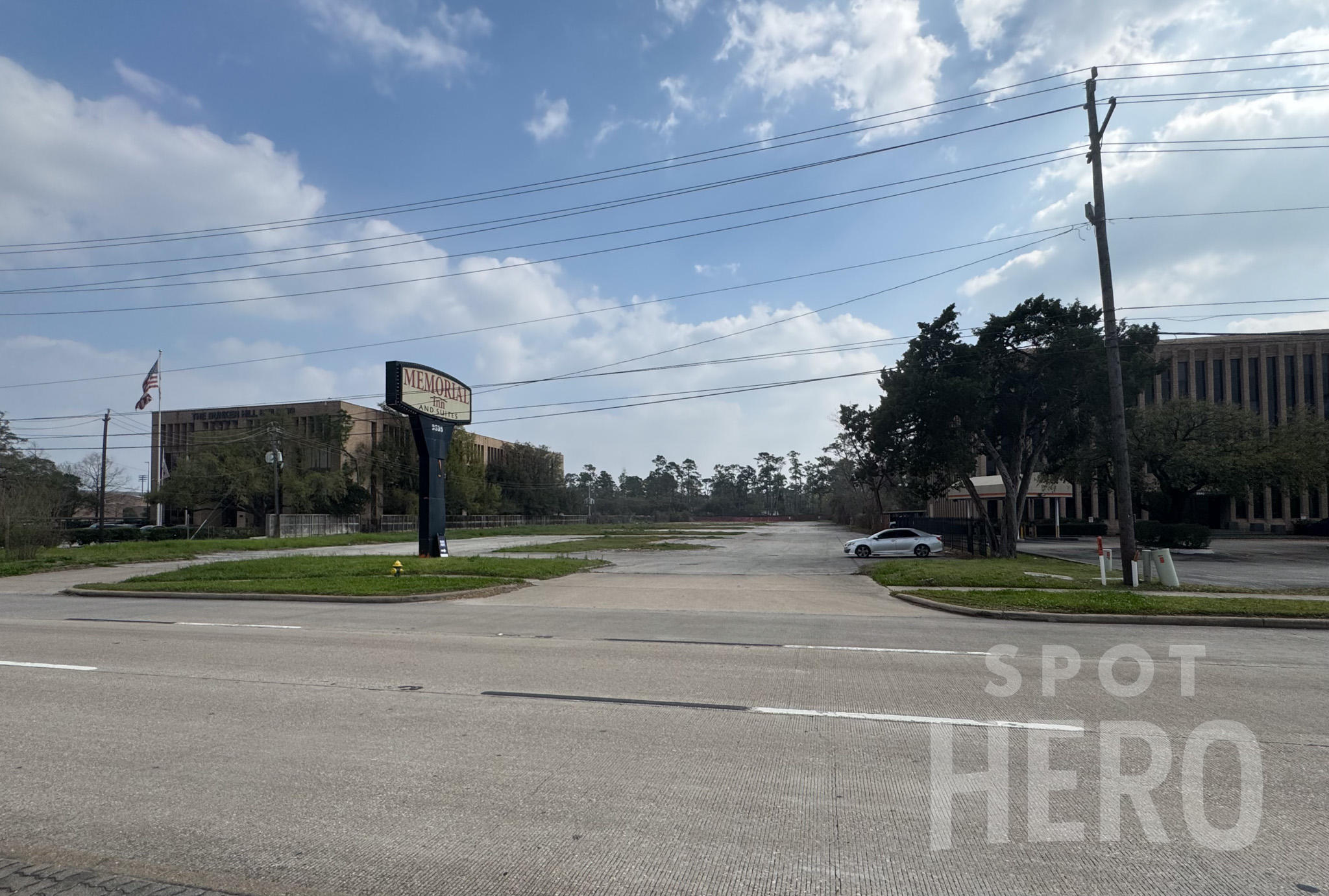 Photo of 9539 Interstate 10 Frontage Rd. (9535 Katy Fwy.) - Red Mustang Lot