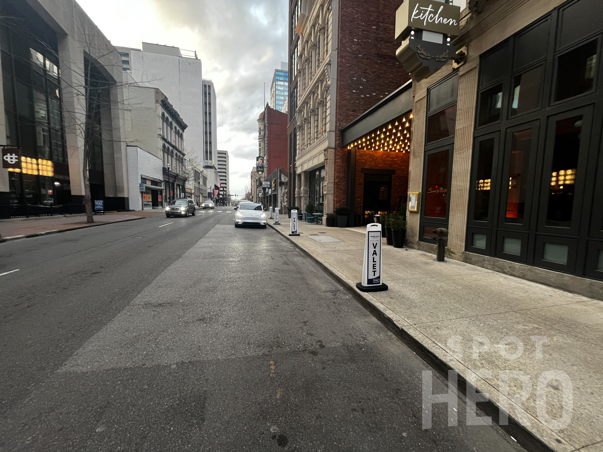 Photo of 210 4th Ave. N - Dream Hotel Nashville Valet Stand