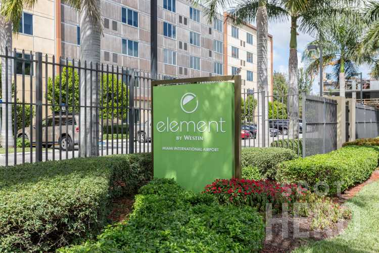 Photo of Element Miami International Airport - Uncovered Self Park