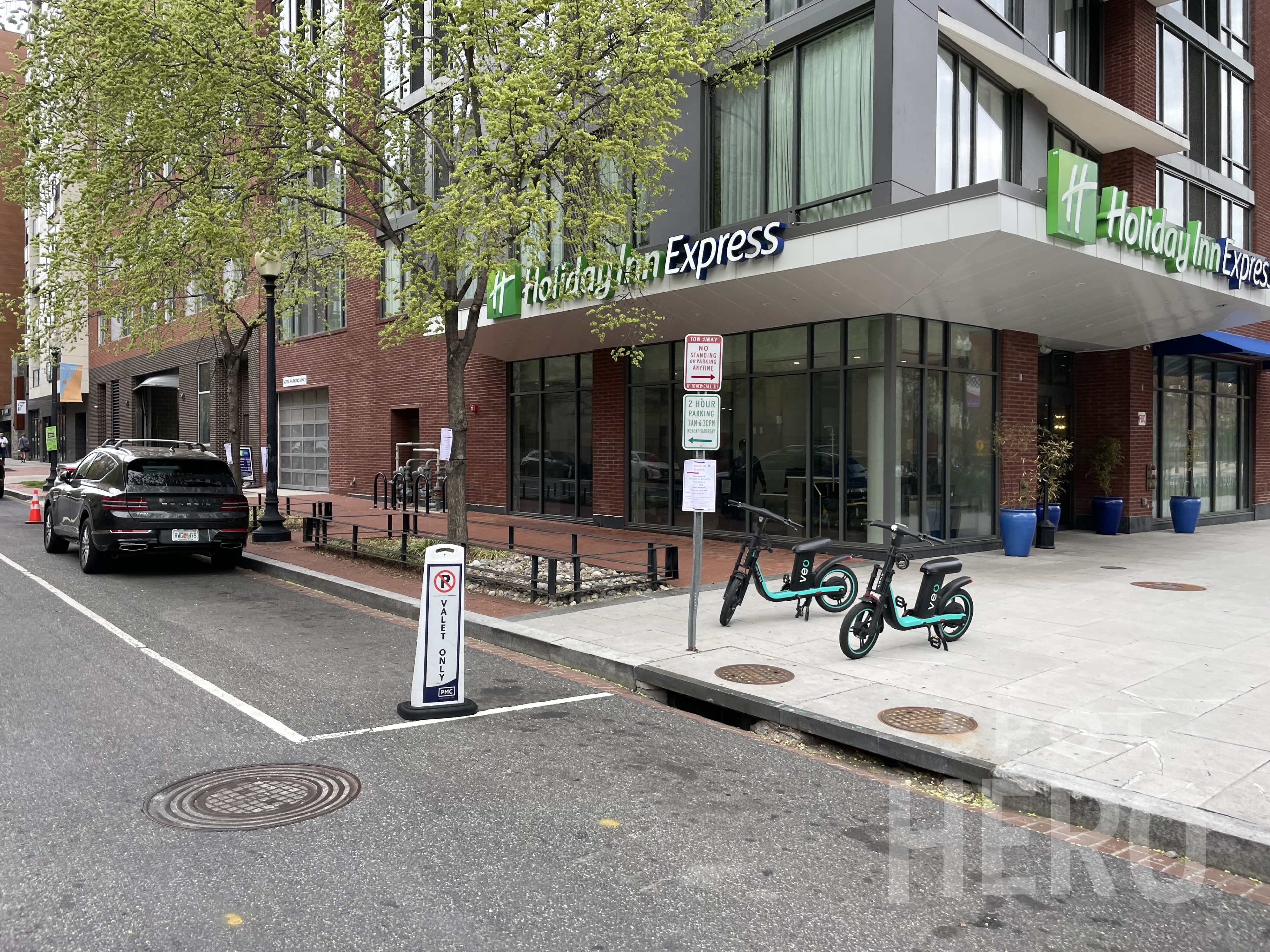 Photo of 1005 4th St. NW (317 K St. NW) - Holiday Inn Express Valet Garage