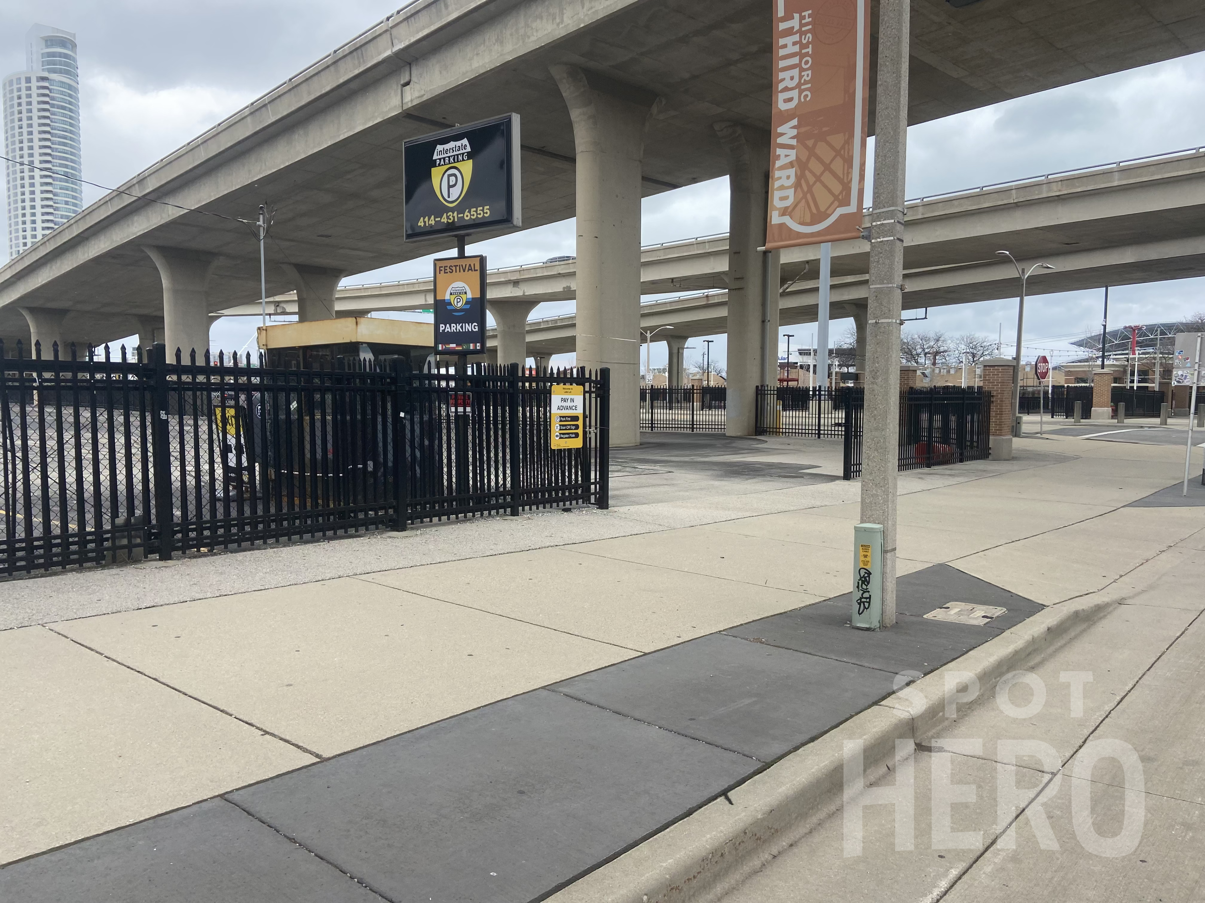 Photo of 328 N Van Buren St. - Lake Lot