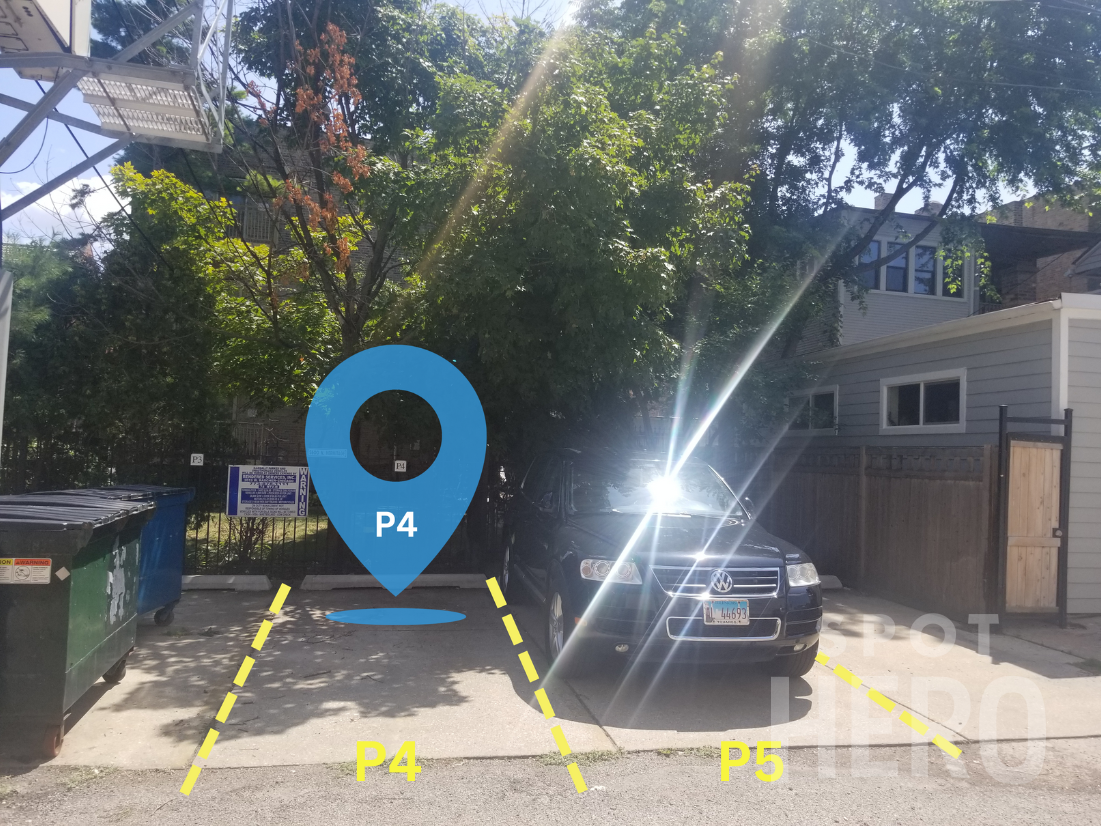 Photo of 3602 N Hermitage Ave. - Spot #P4