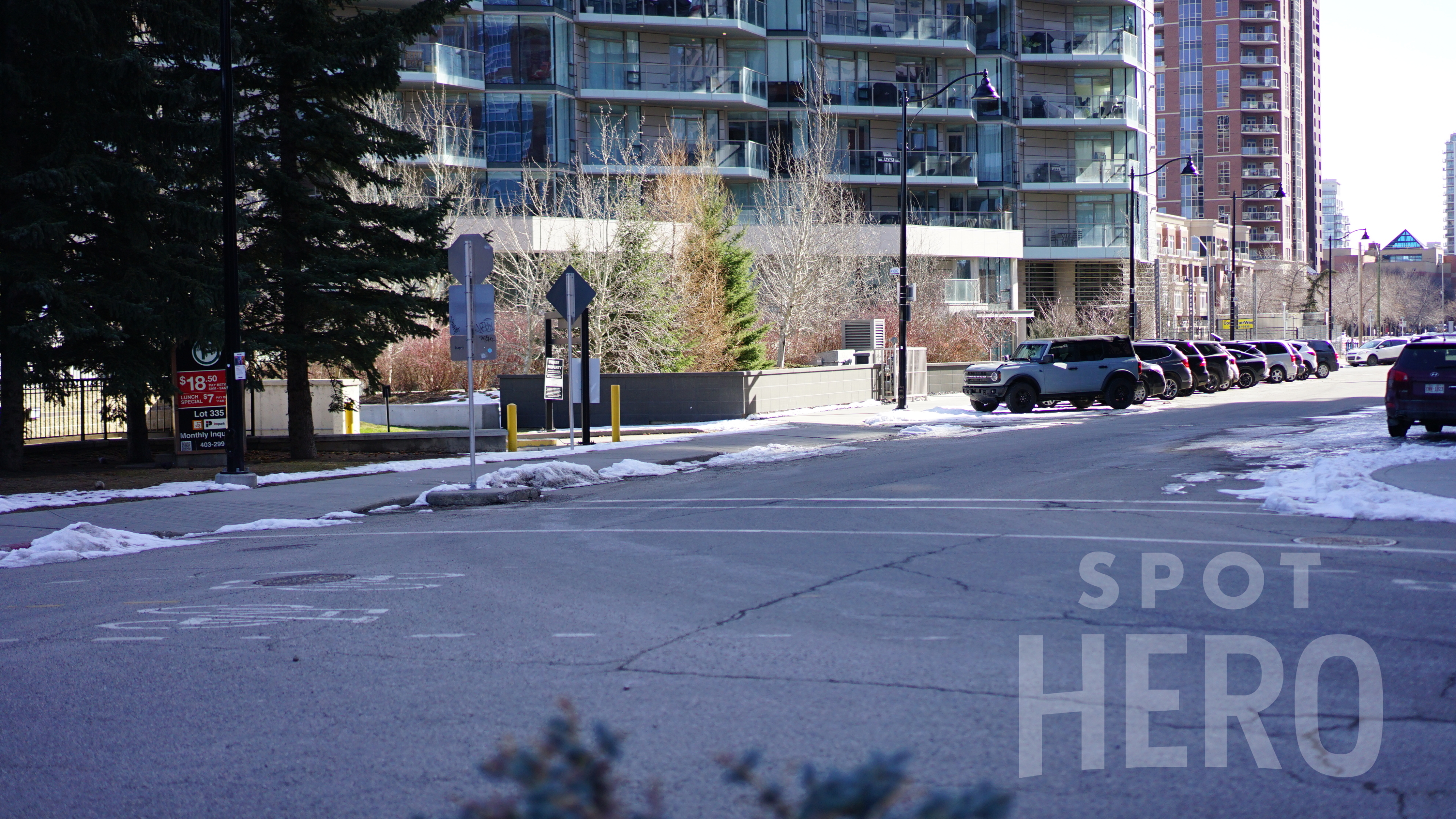 Photo of 800 1st Ave. SW - LaCaille Parkade - Lot 335 - Garage