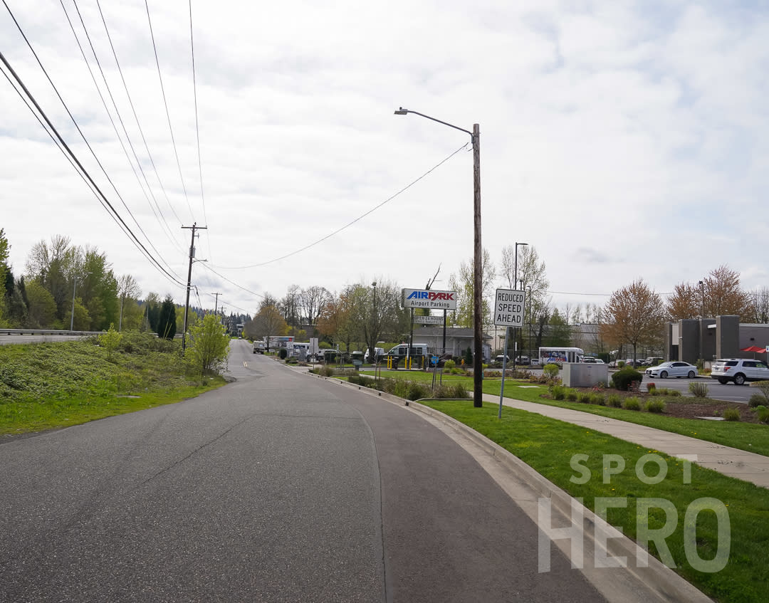 Photo of Airpark Portland Airport Parking - Uncovered Valet-Assist