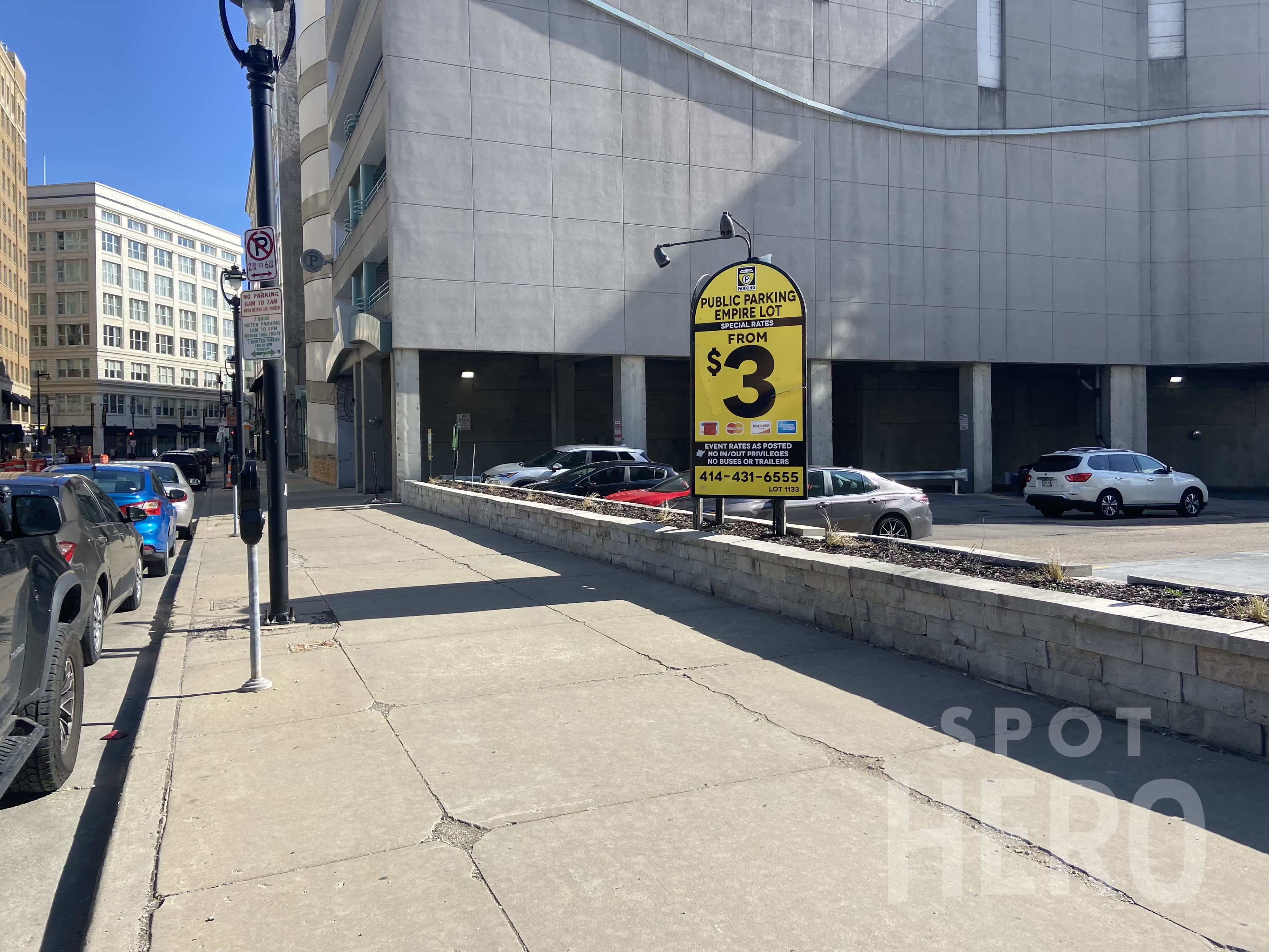 Photo of 751 N Plankinton Ave. - Empire Lot
