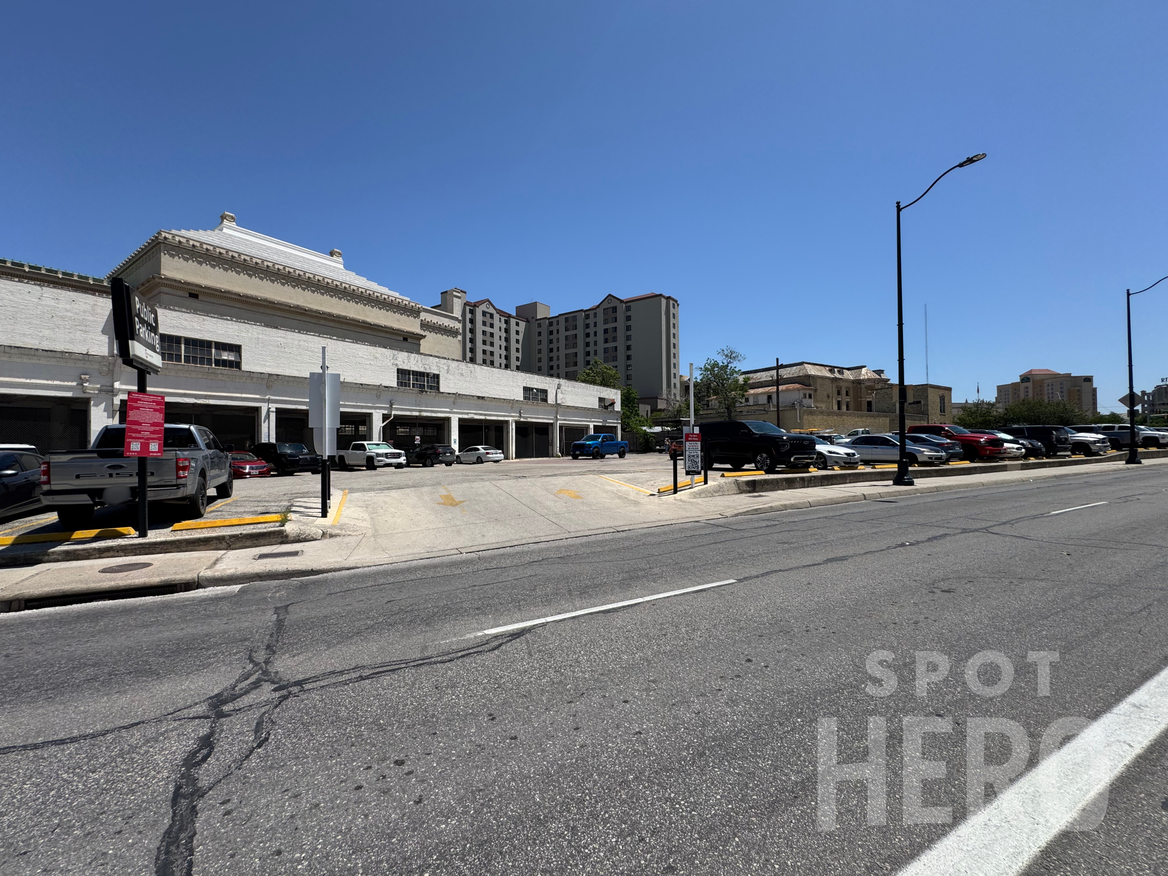 Photo of 300 Ave. E - Open Lot