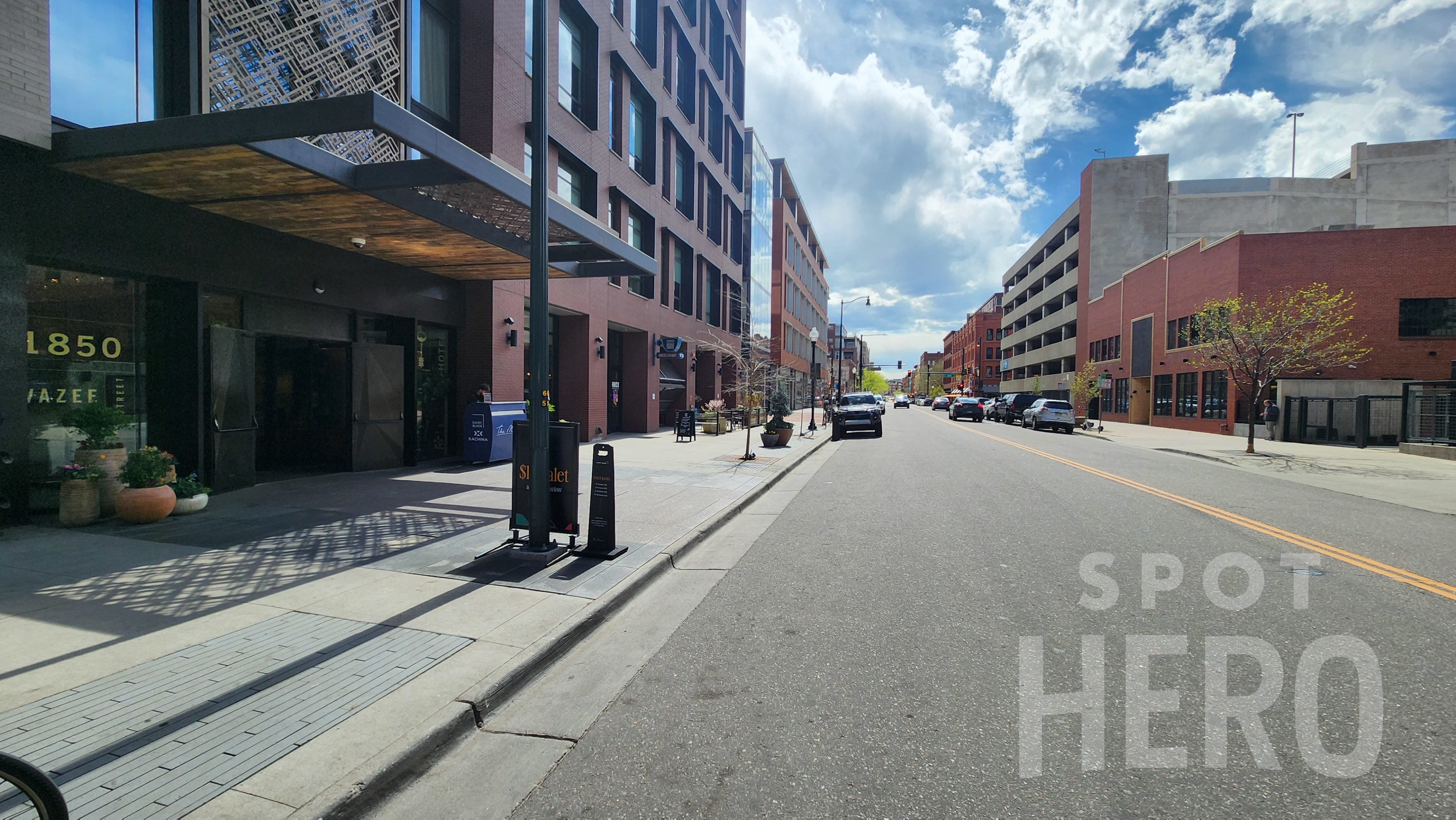Photo of 1850 Wazee St. - The Maven Hotel - Valet Stand