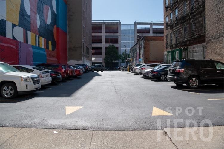 Photo of 1117 Walnut St. (1111 Walnut St.) - Walnut Lot