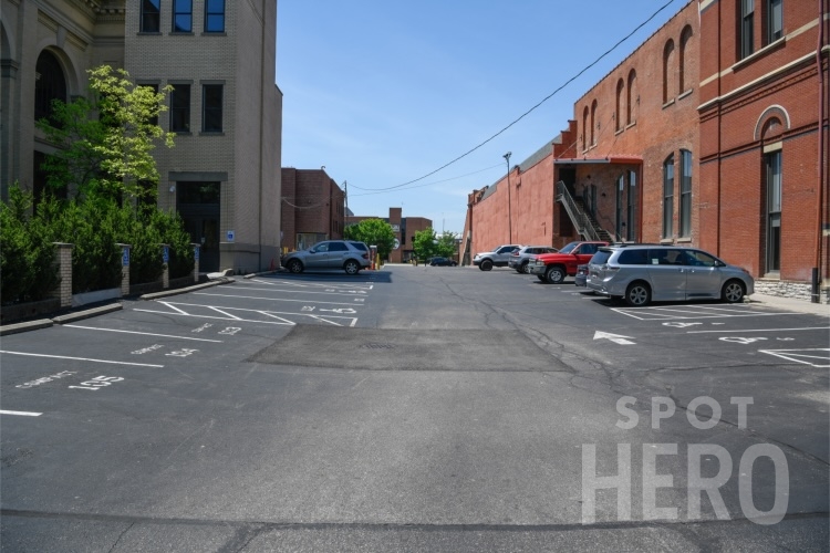 Photo of 1229 Elm St. - Music Hall Lot
