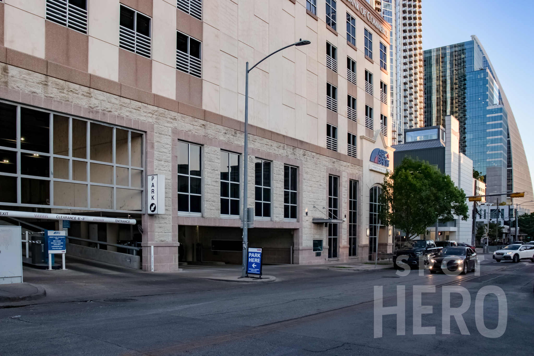 Photo of 610 W 5th St. - ABC Bank Garage