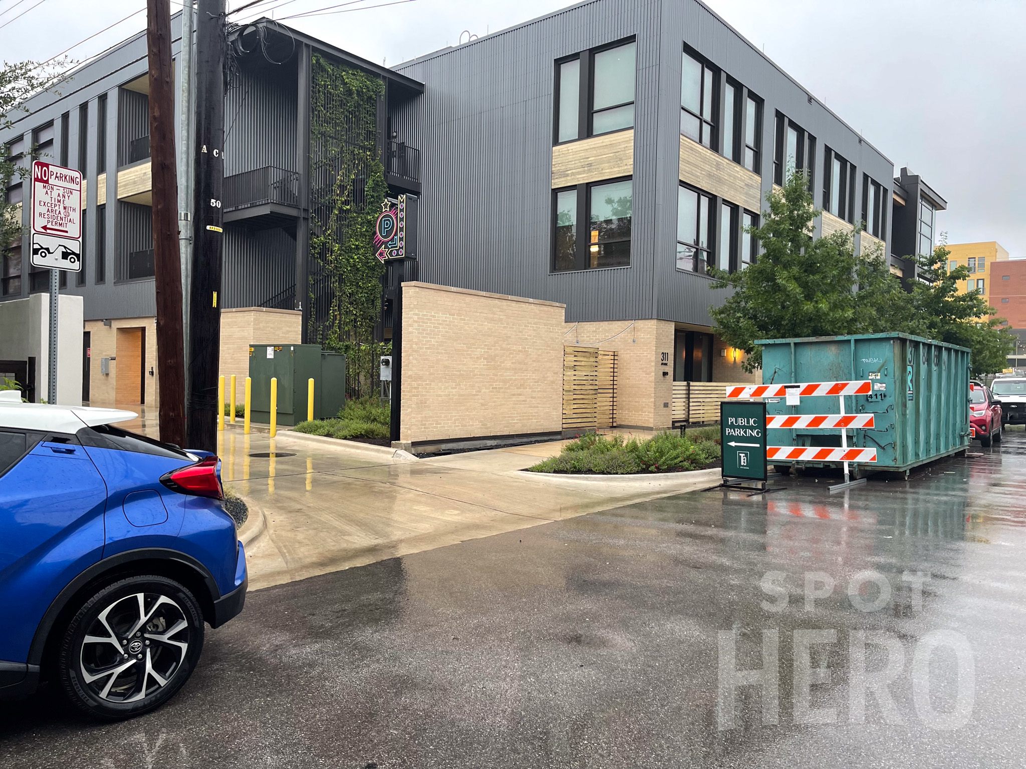 Photo of 1211 E 4th St. (T3) - Garage