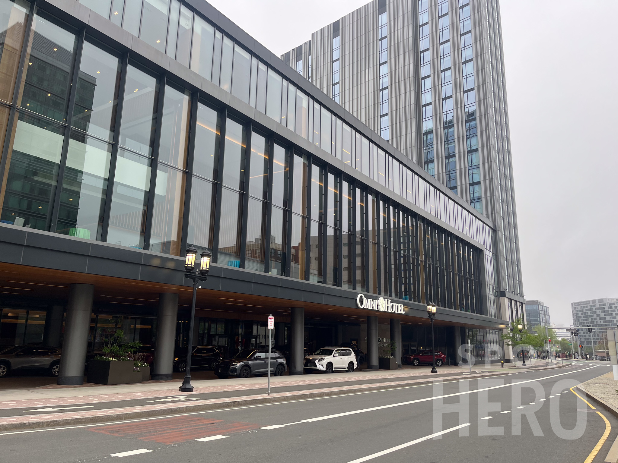 Photo of 450 Summer St. - Omni Hotel at the Seaport Valet