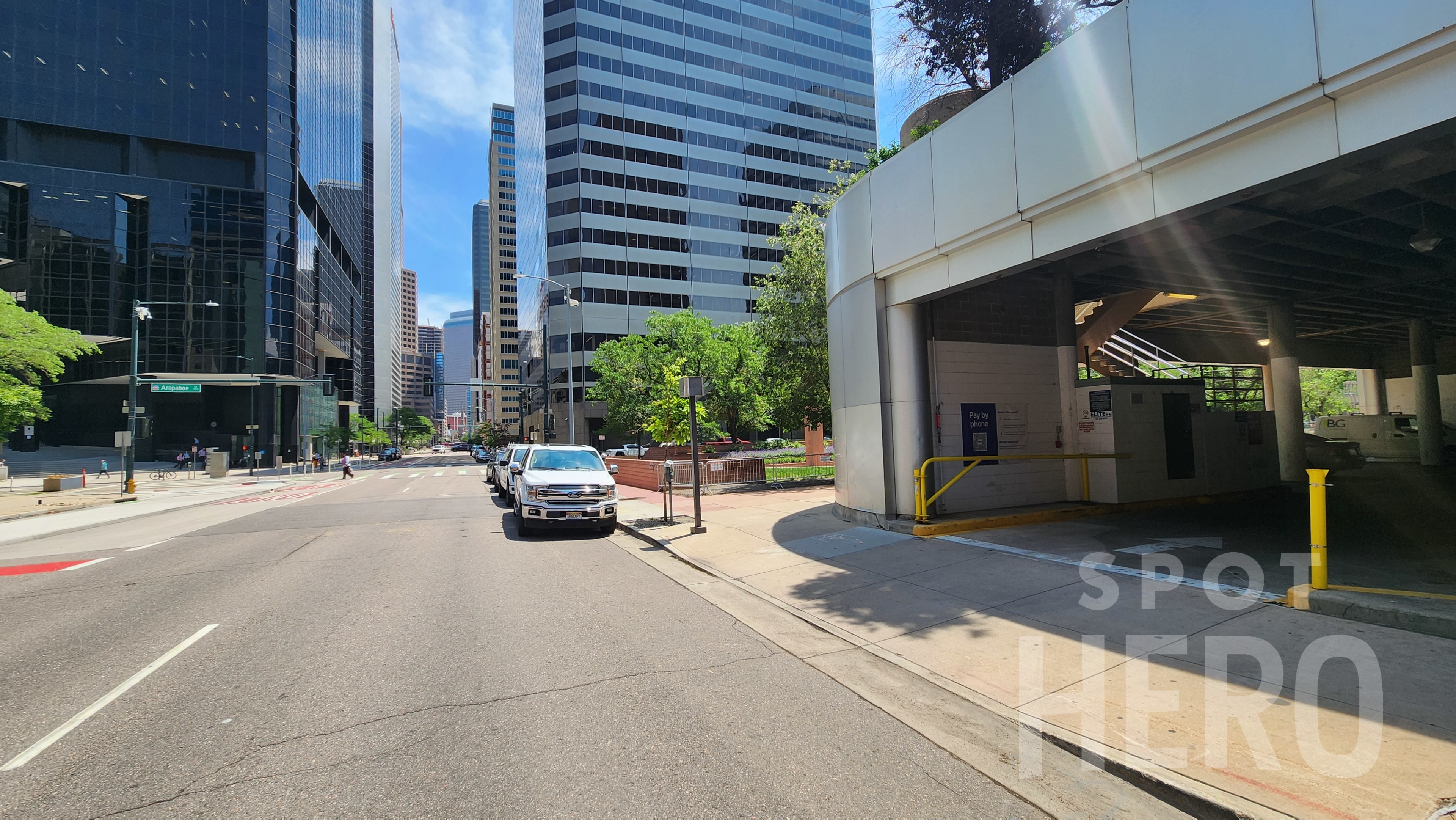 Photo of 1196 18th St. - Motorbank Garage