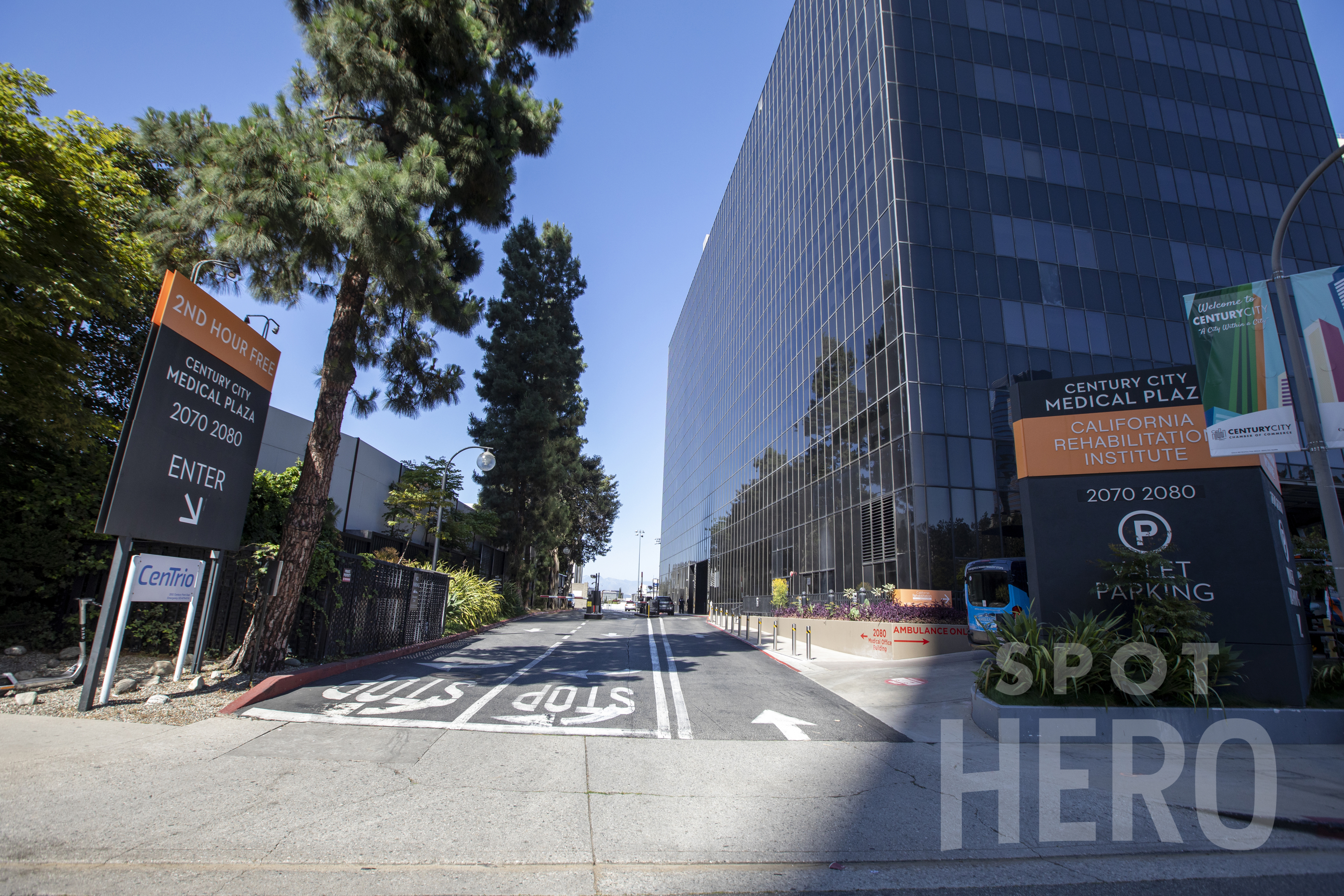 Photo of 2080 Century Park E - Century City Medical Plaza Garage