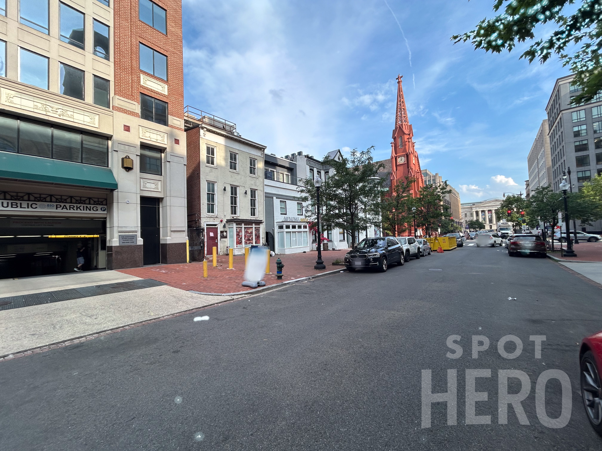 Photo of 815 8th St. NW (810 7th St. NW) - Garage