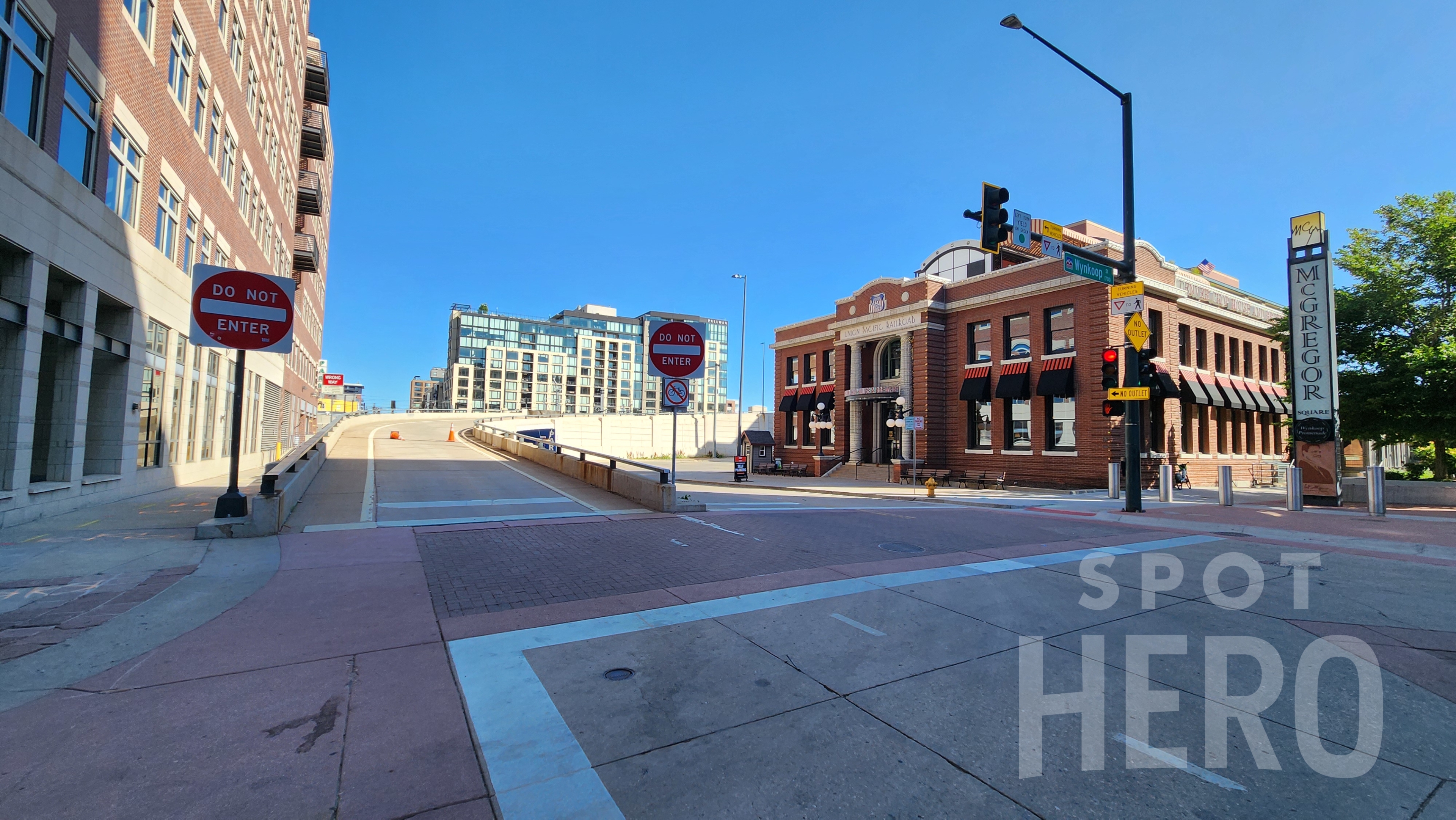 Photo of 1816 19th St. (1899 Wynkoop Garage)