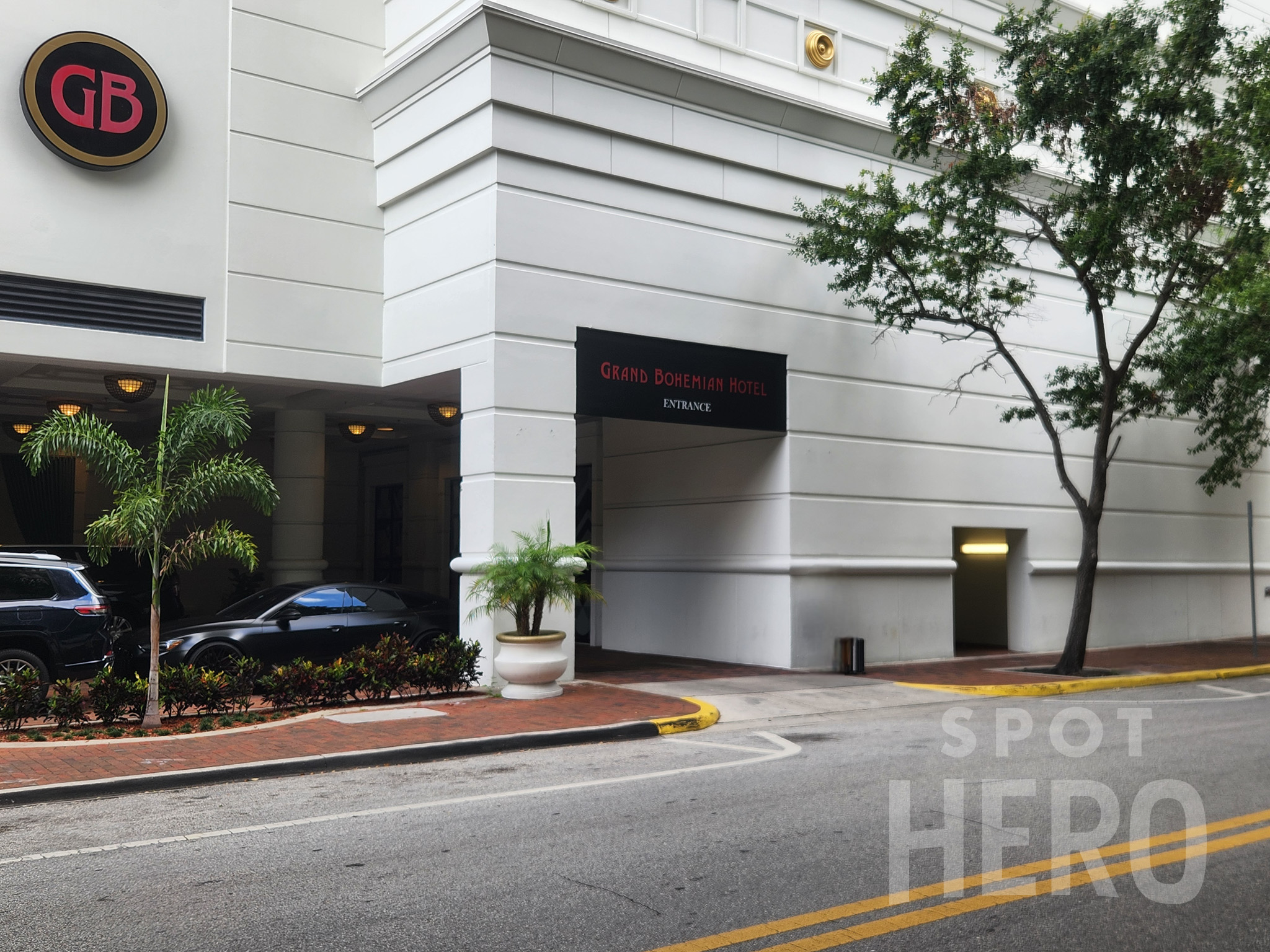Photo of Grand Bohemian Hotel Valet. - 22 Jackson St. (325 S Orange Ave.)