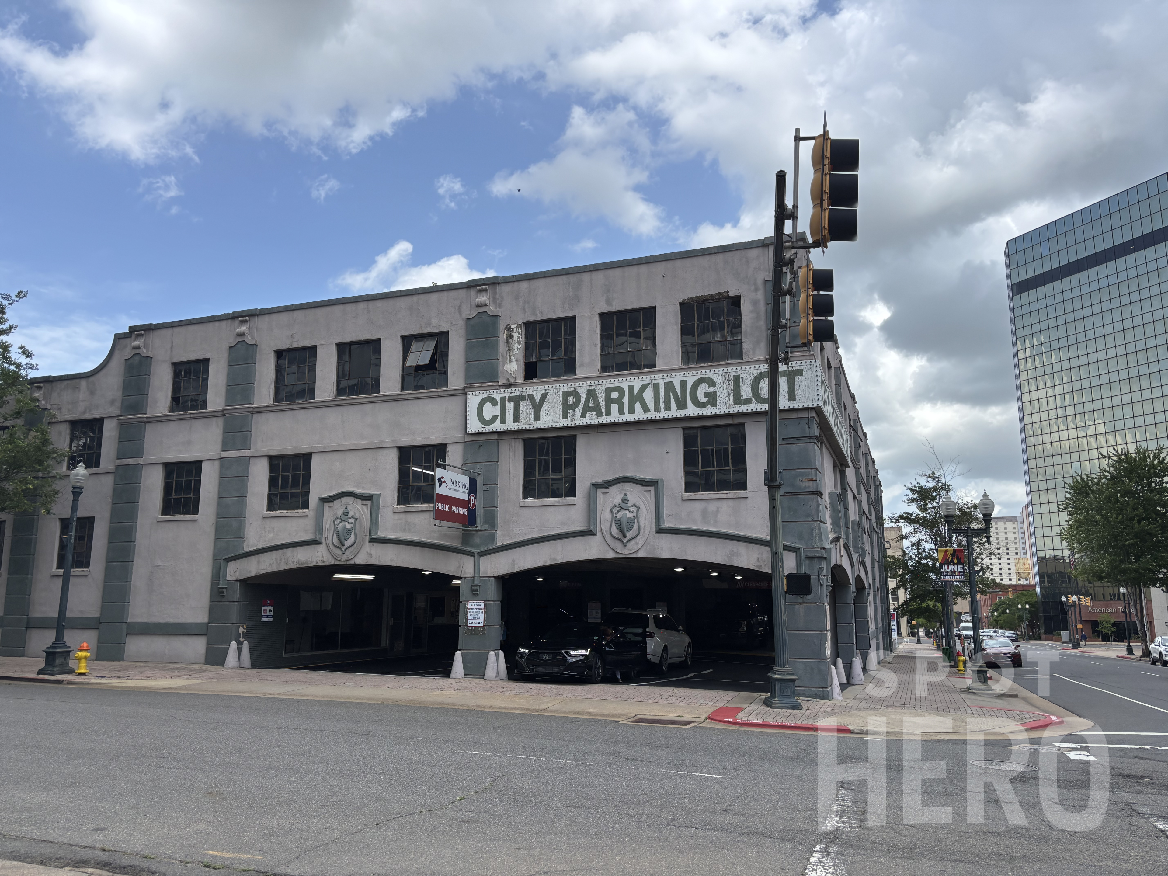 Photo of 330 Travis St. - Garage (Lot 1104)