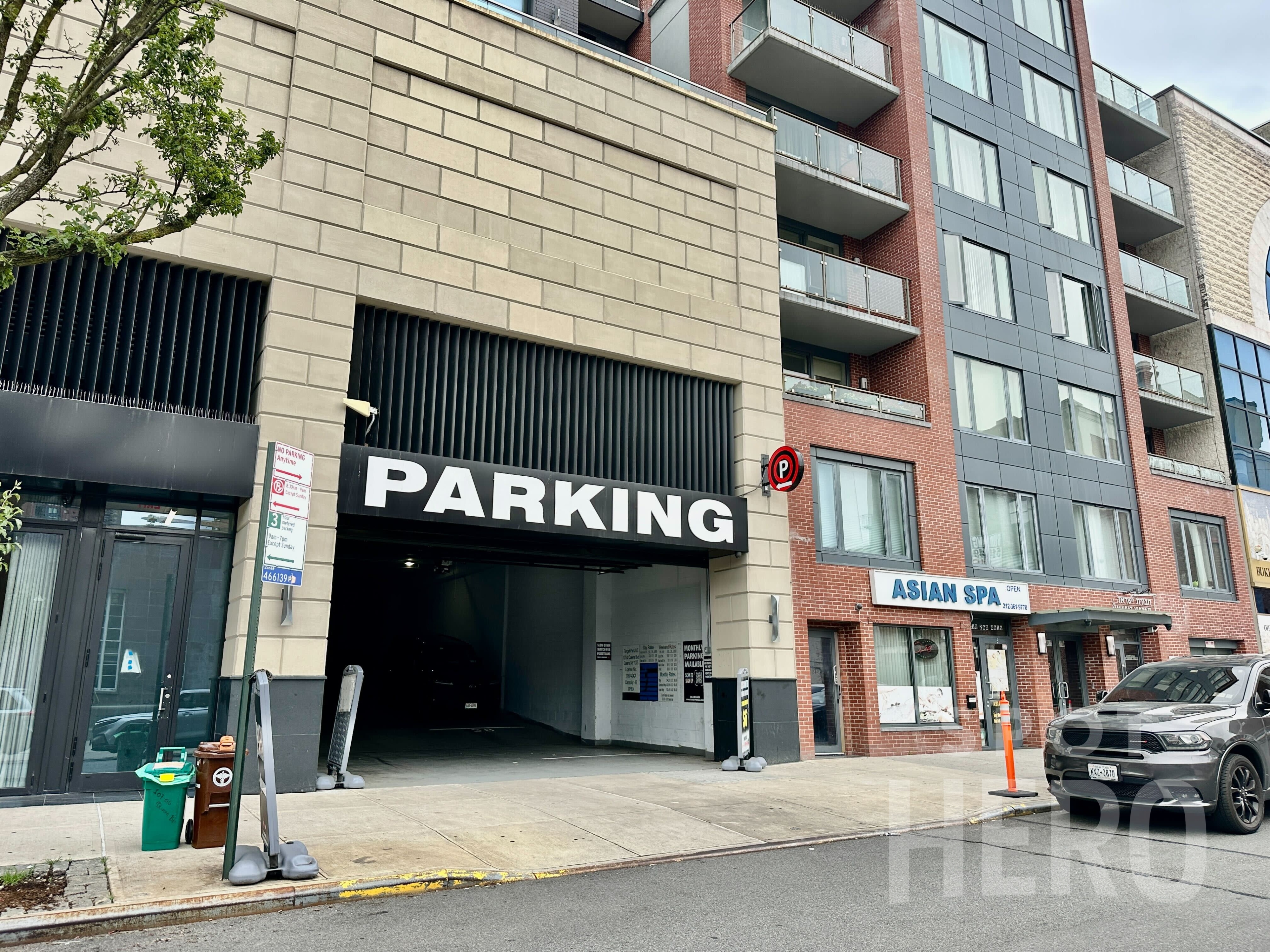 Photo of 106-20 70th Ave. (107-01 Queens Blvd.) - Garage