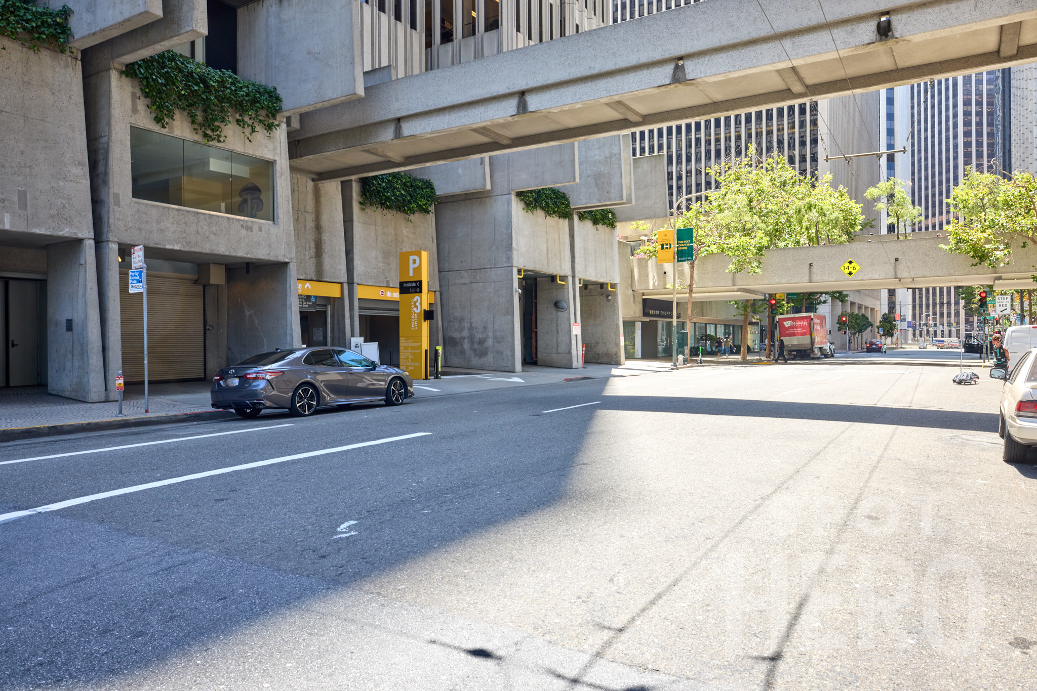 Photo of 266 Davis St. - Three Embarcadero Center Garage