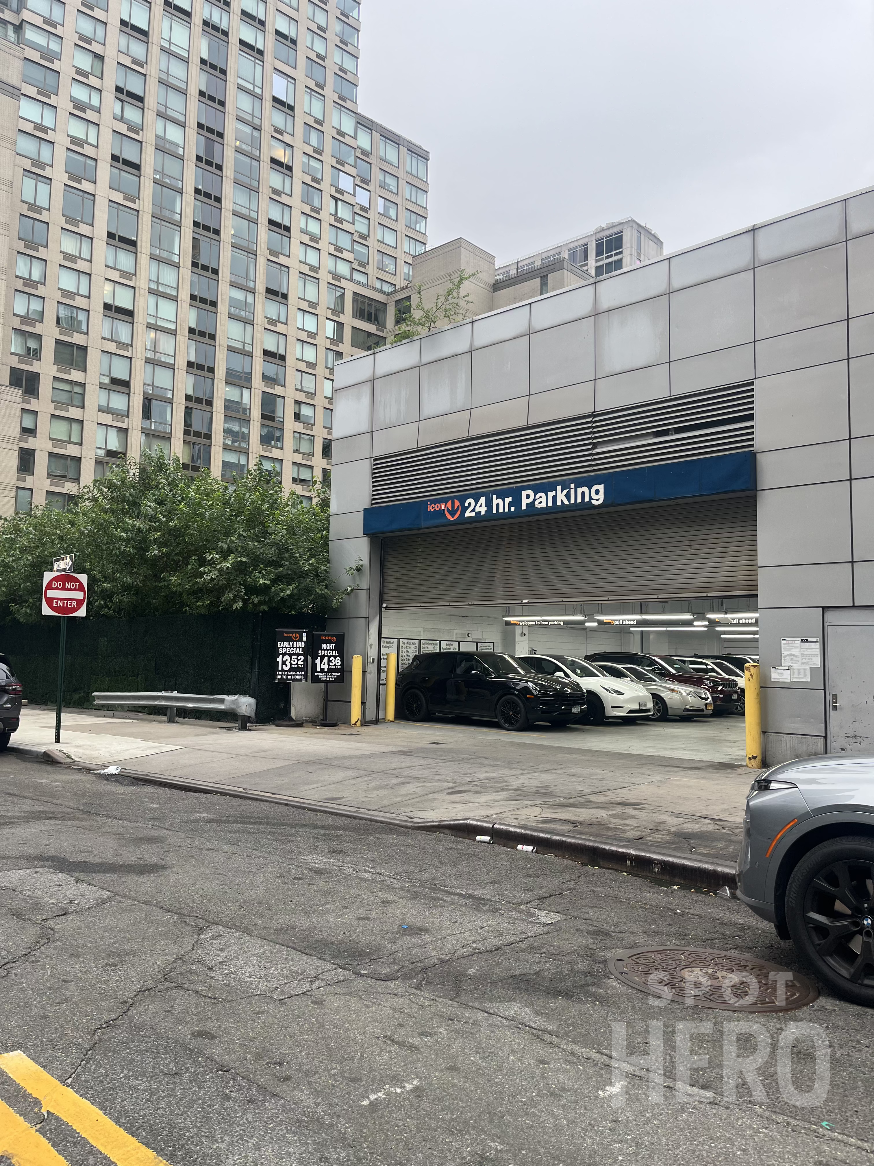 Photo of 309 W 64th St. - Valet (101 West End Ave Garage)