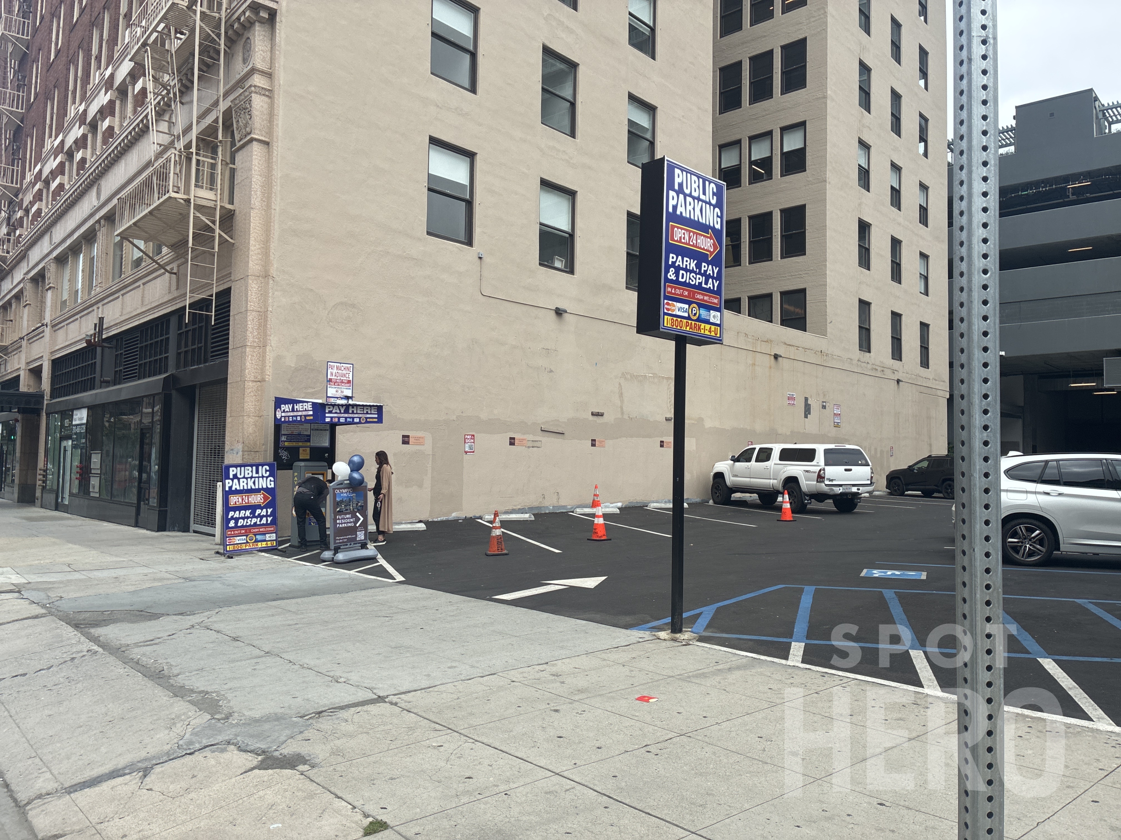 Photo of 1019 S Broadway - Lot