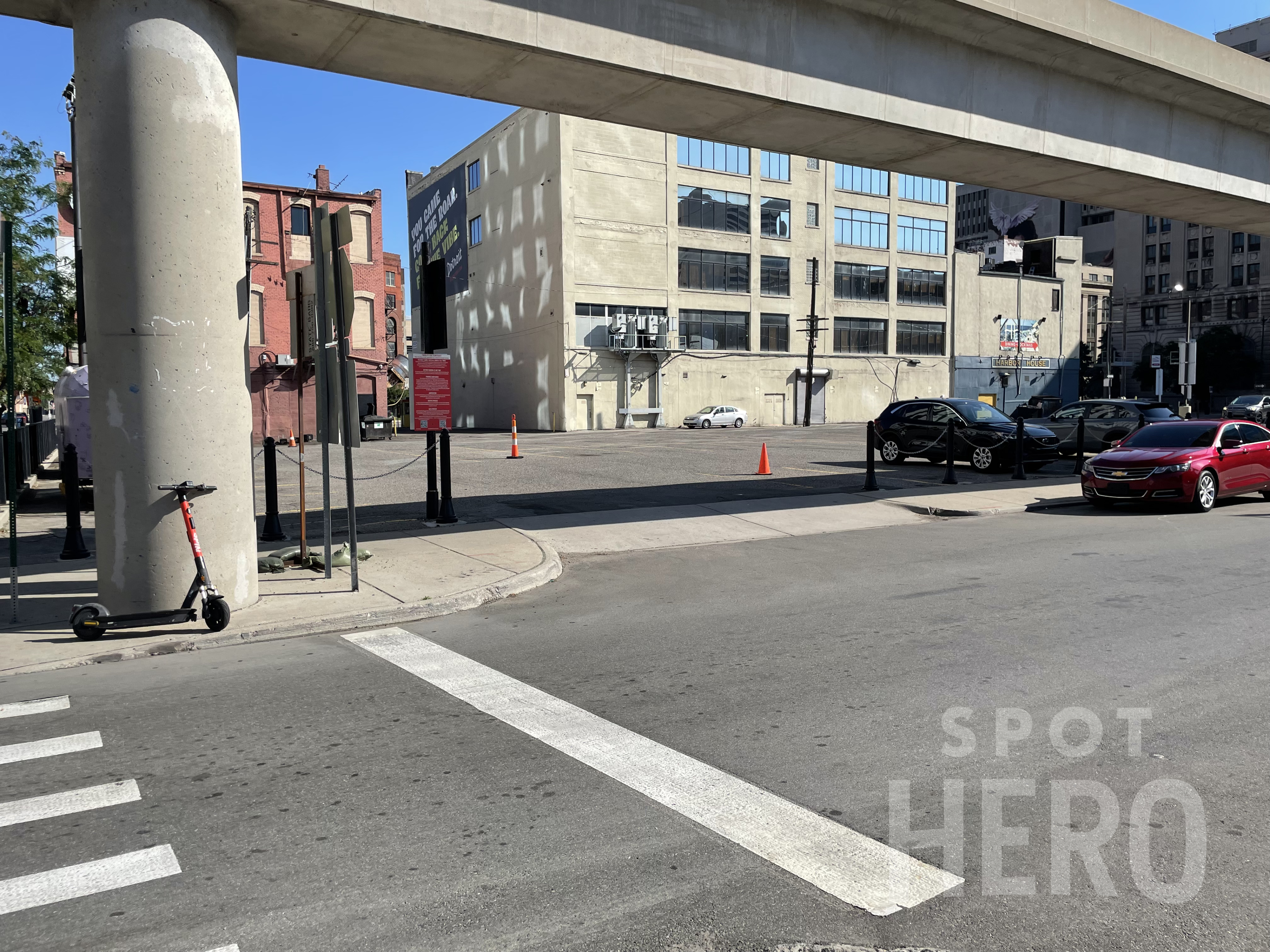 Photo of 401 Macomb St. - Lot