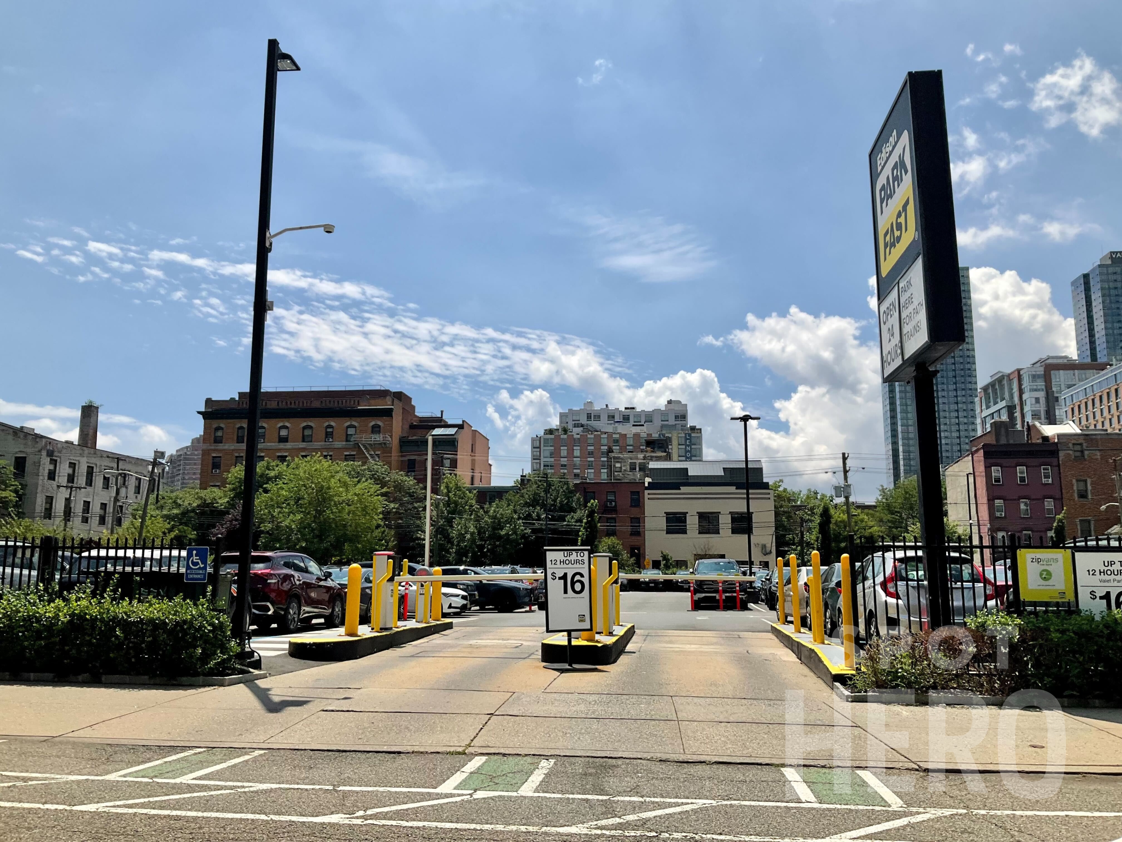 Photo of 155 Montgomery St. - Valet Lot