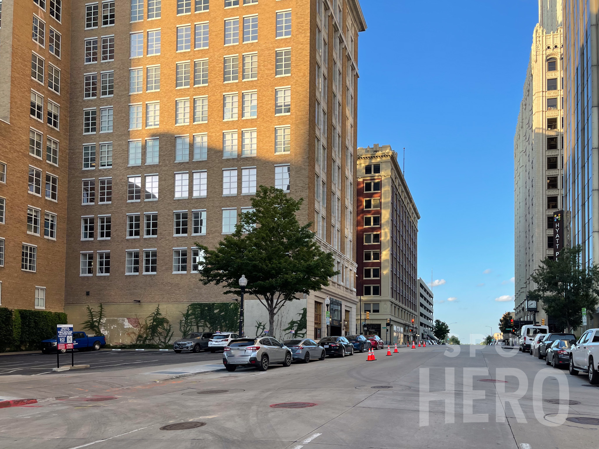 Photo of 13 E 4th St - Exchange Lot