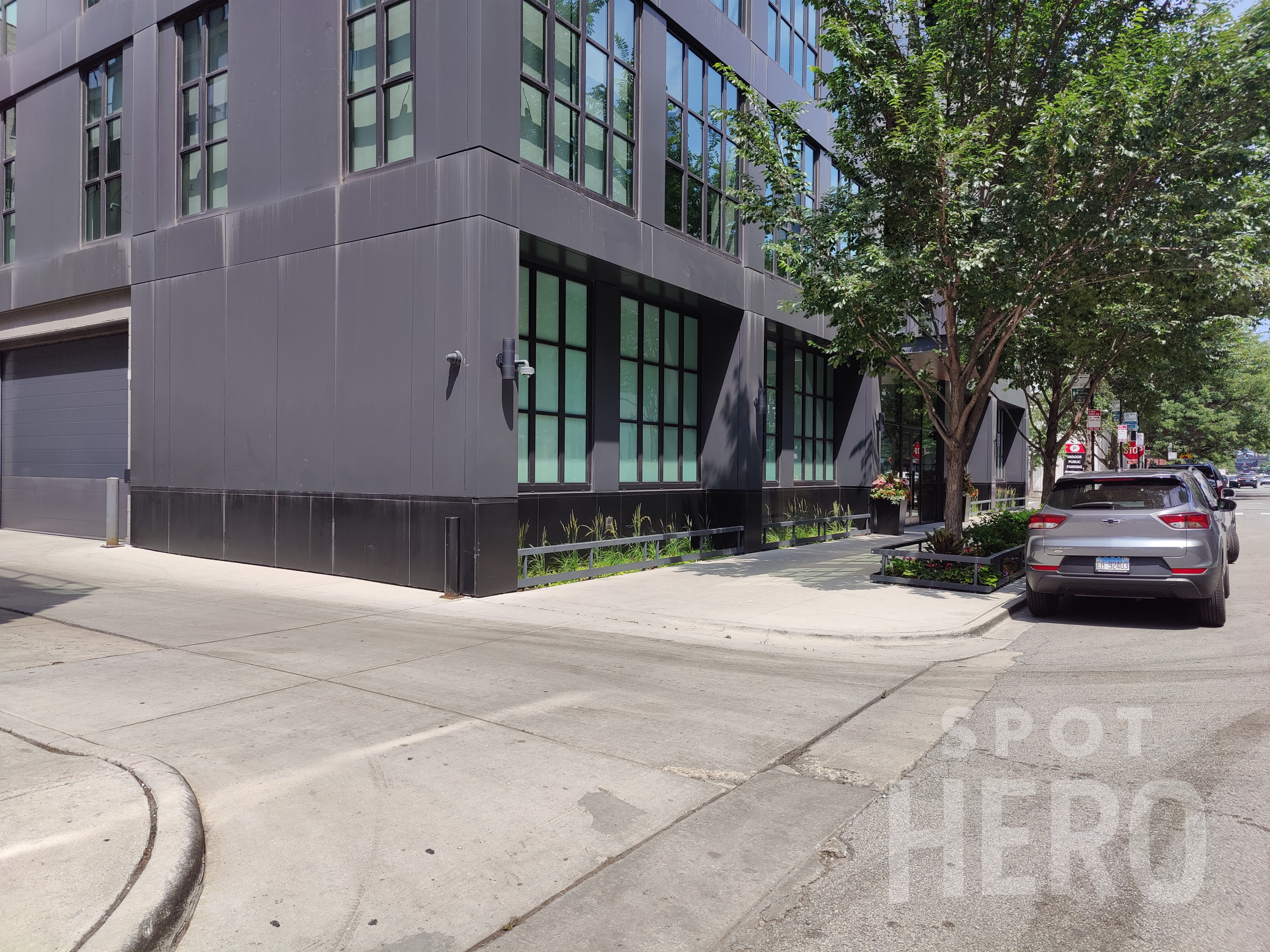 Photo of 922 W Washington Boulevard - Circa 922 Garage