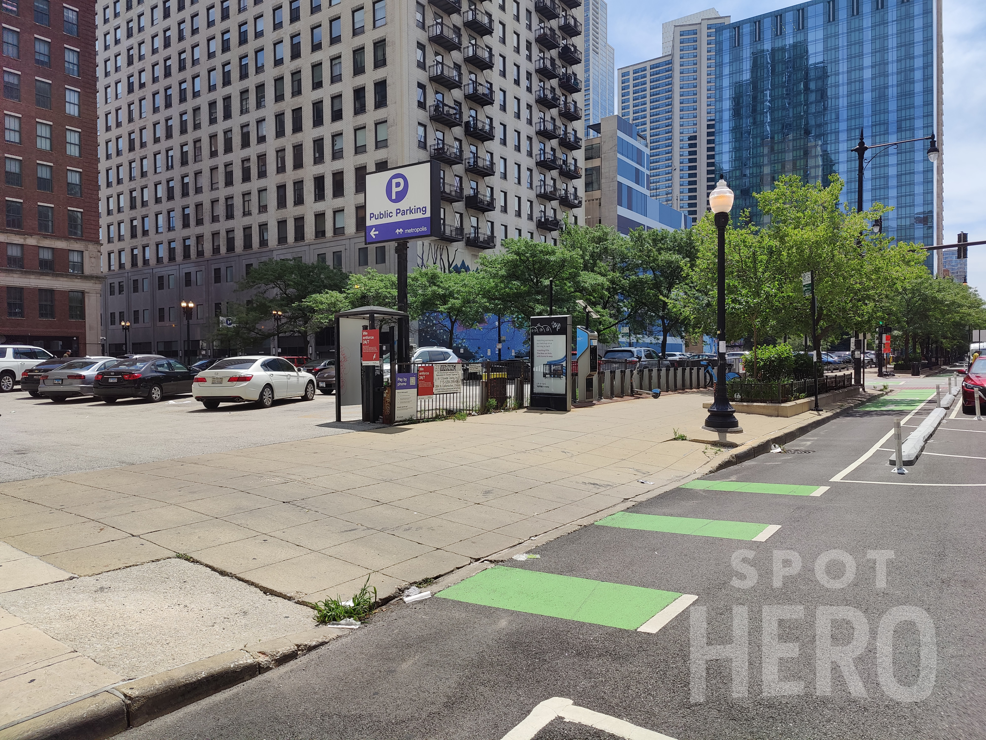 Photo of 835 S Wabash Ave.