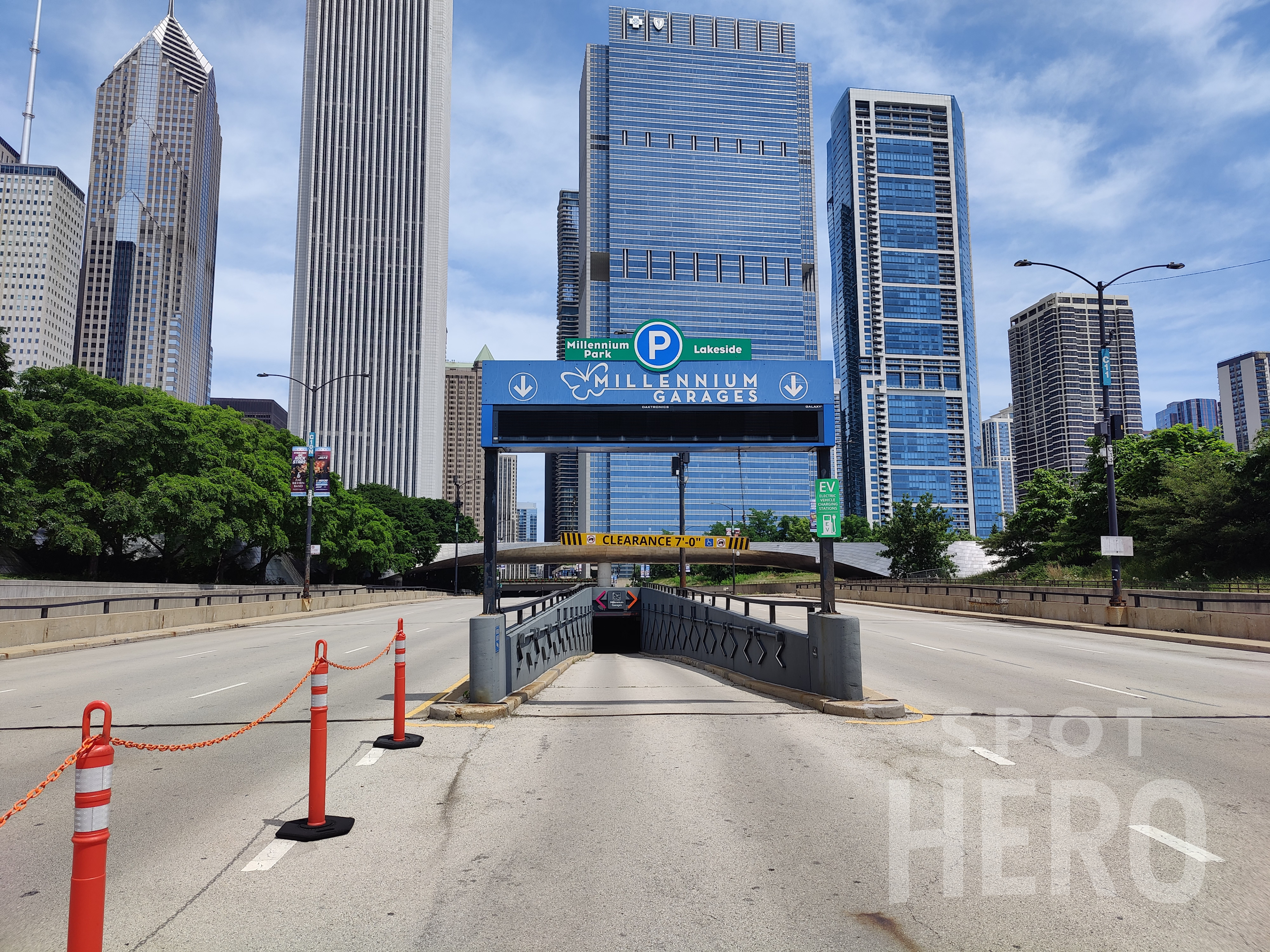 Photo of 6 South Columbus Drive - Millennium Park Garage