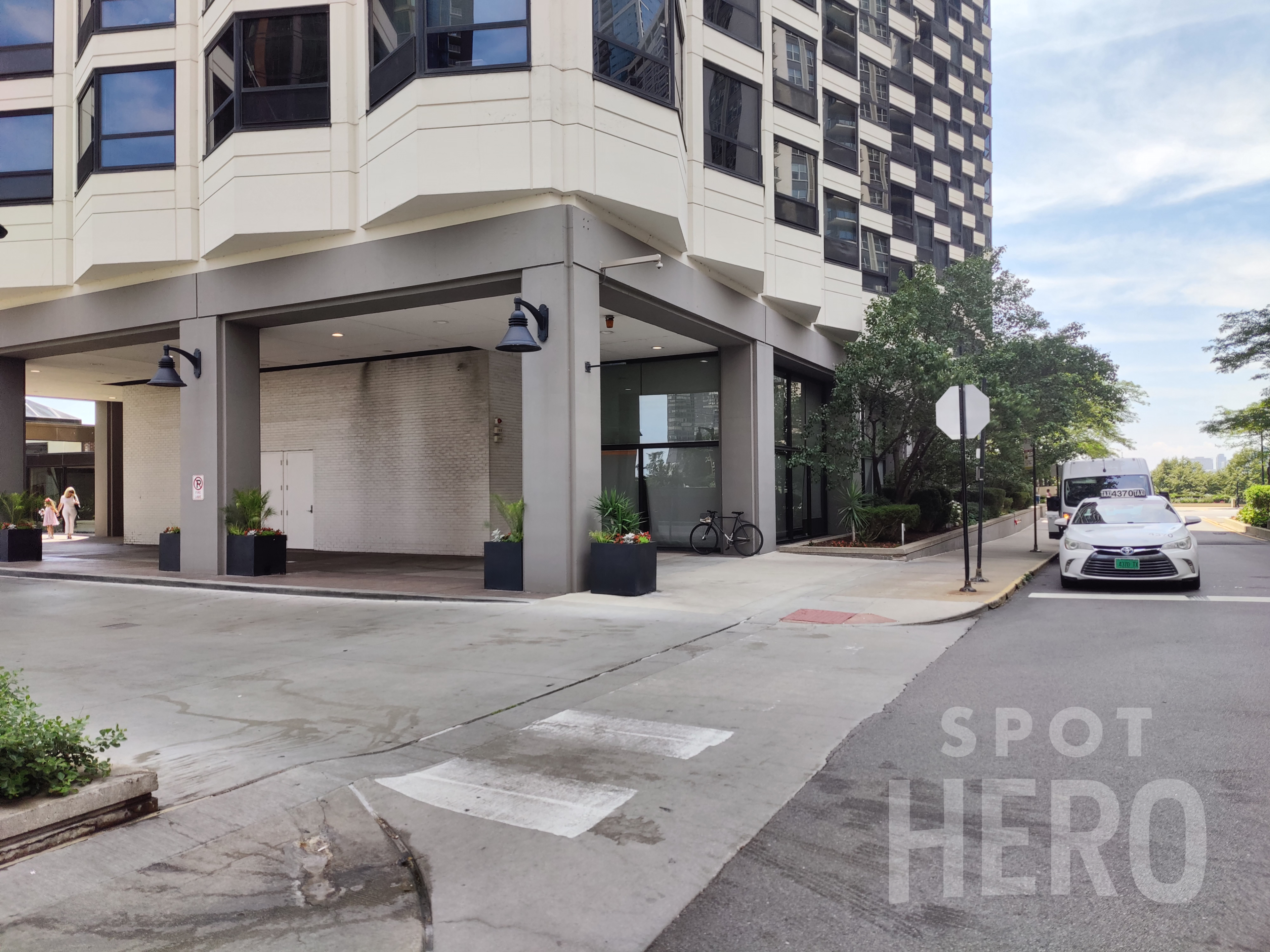 Photo of 175 N Harbor Drive - North Harbor Tower