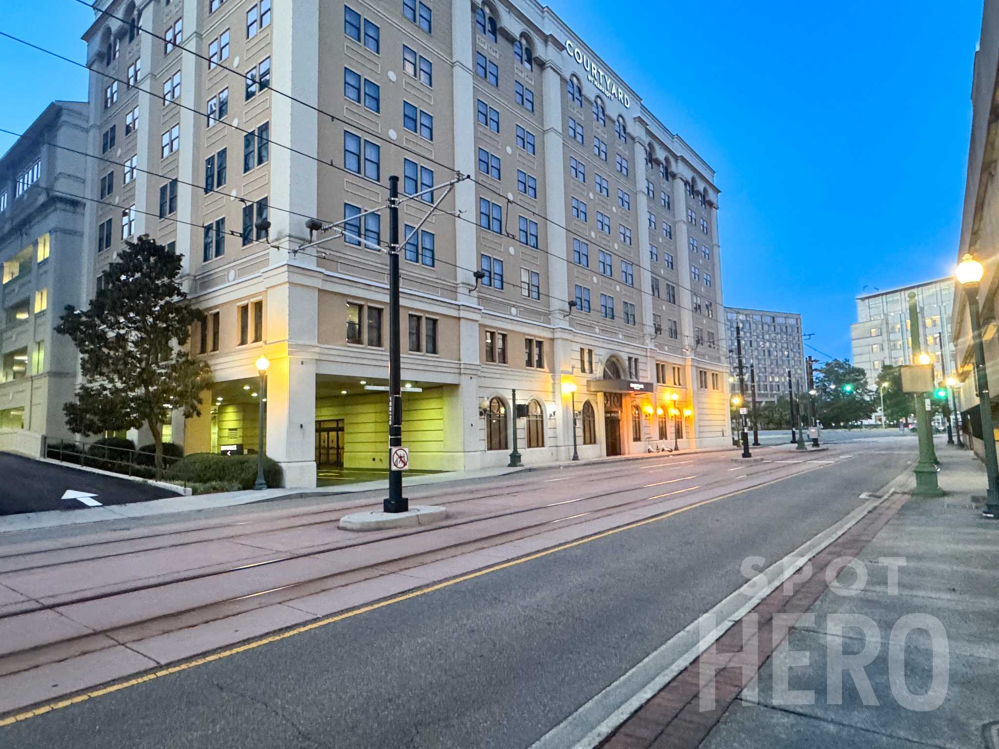 Photo of 520 E Plume St. - Courtyard Norfolk Downtown Valet