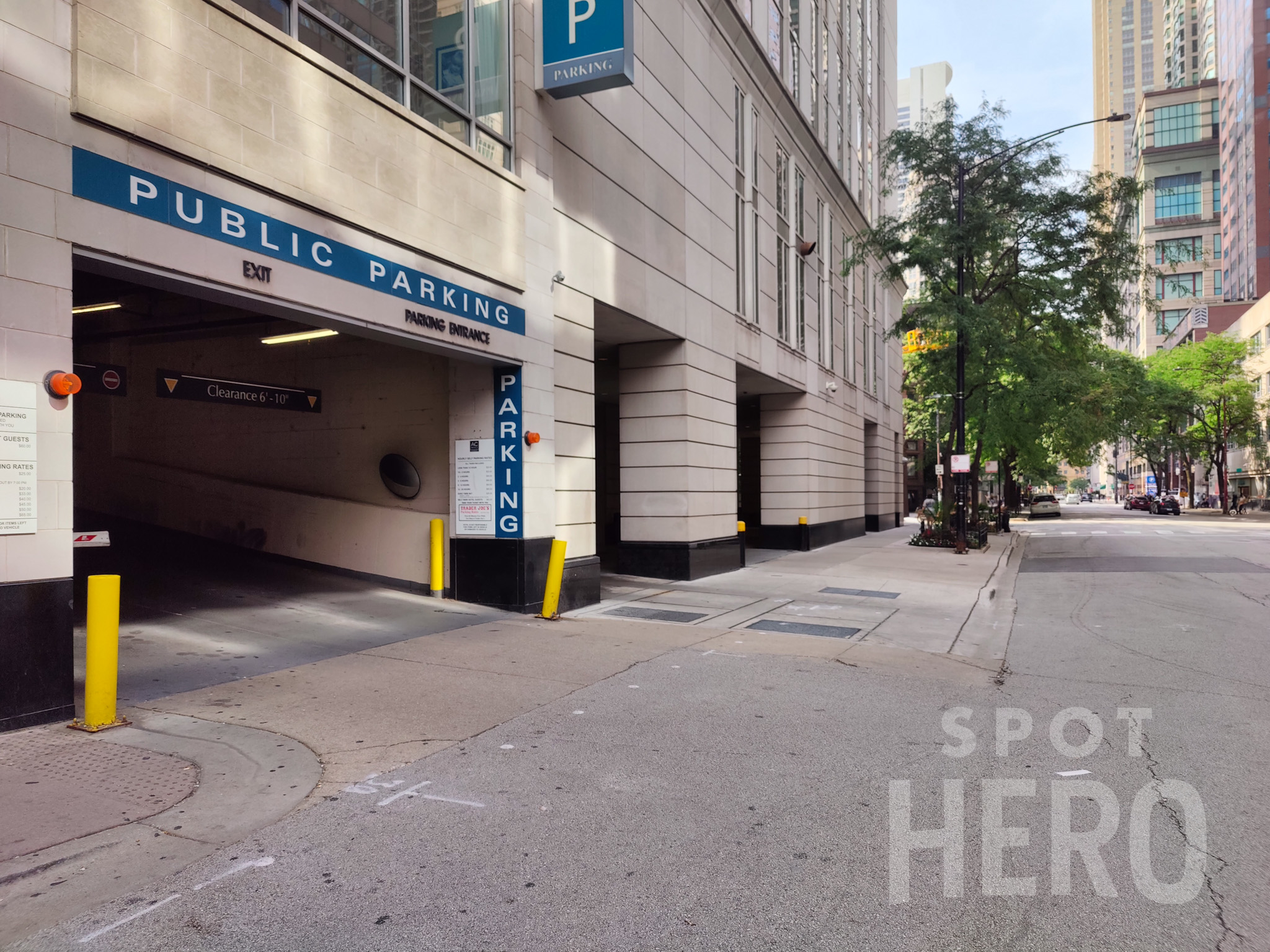 Photo of 630 N Rush