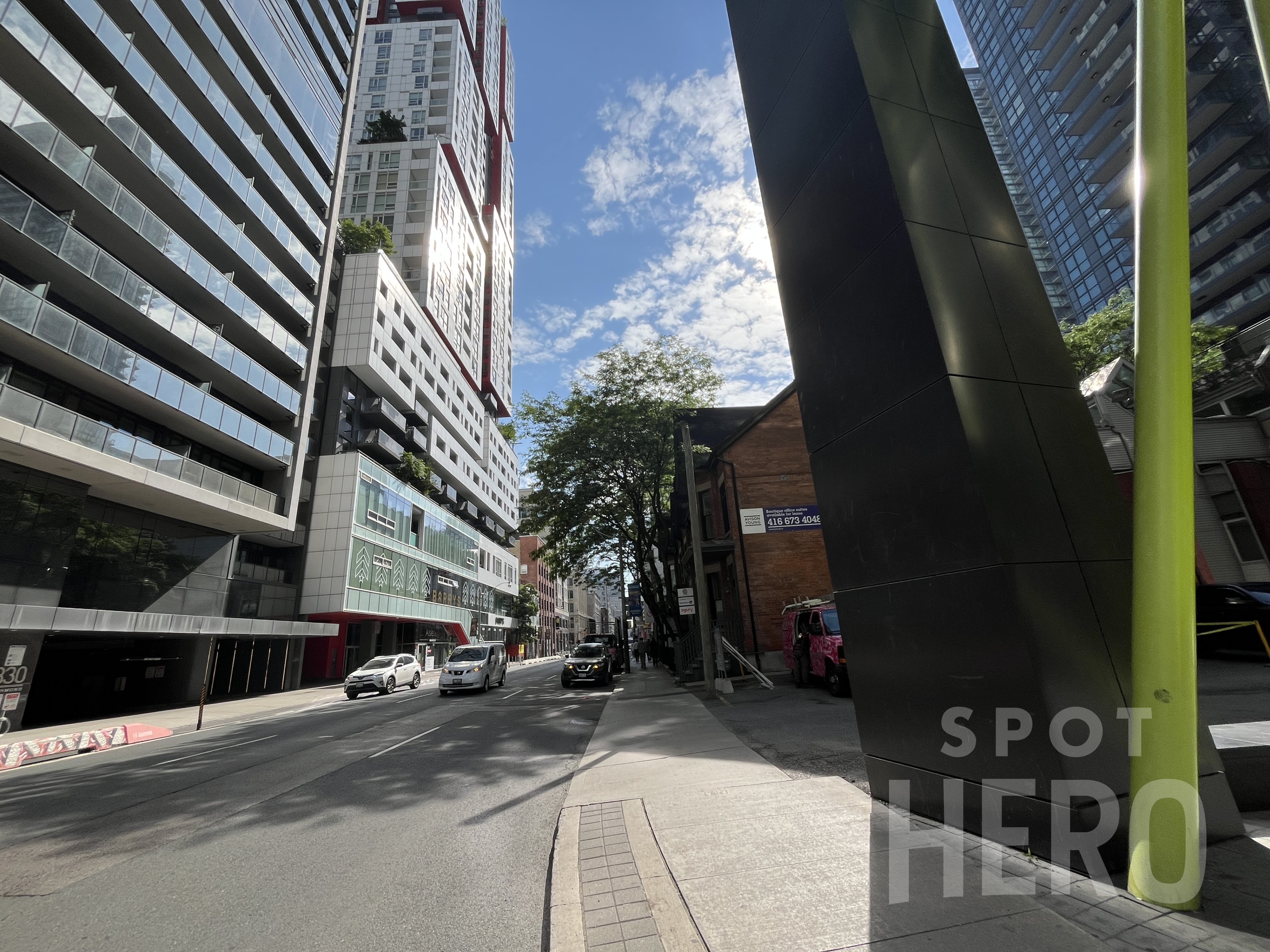Photo of 277 Richmond St. W (111 Peter St) - Garage 540