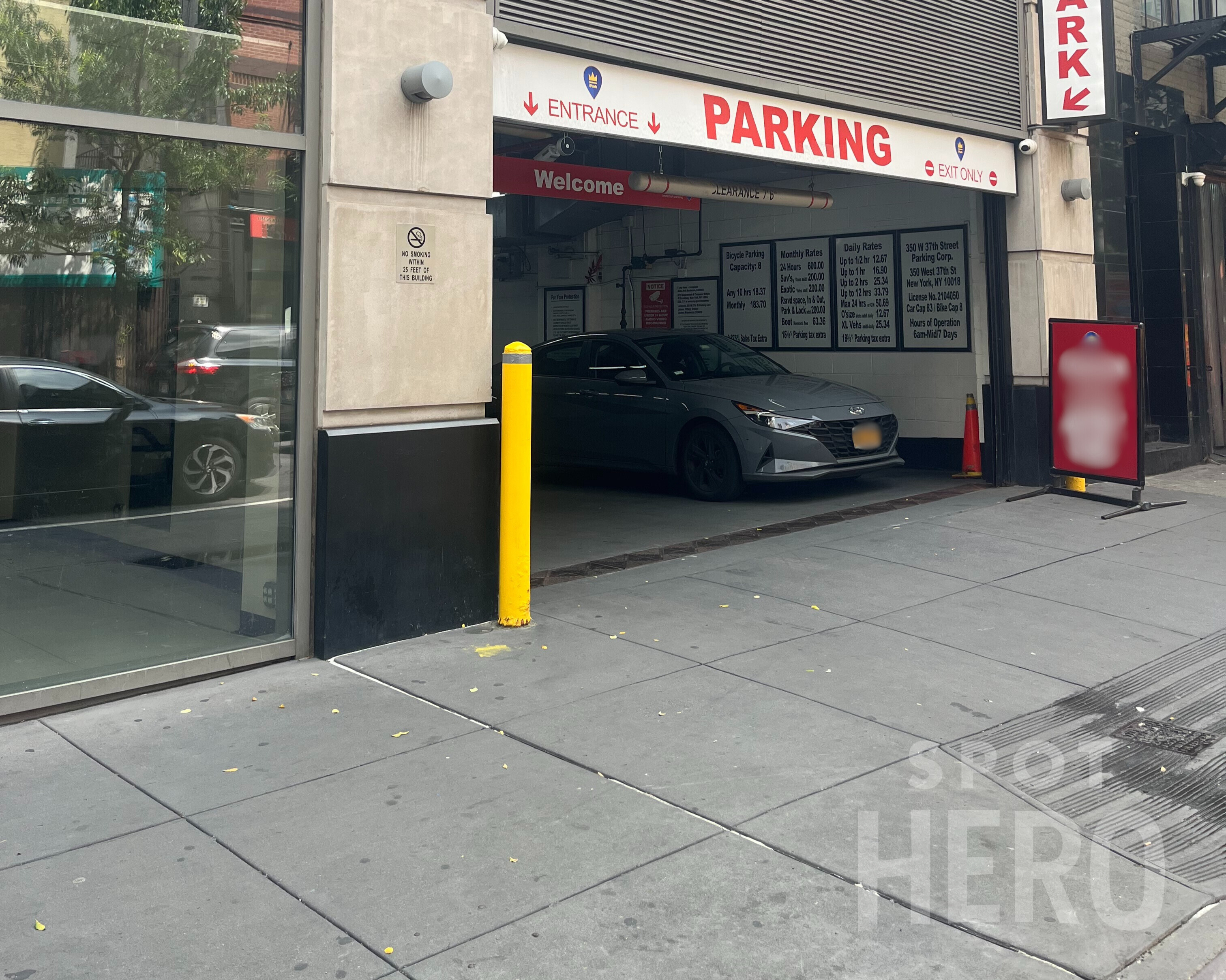 Photo of 350 West 37th St. - Garage