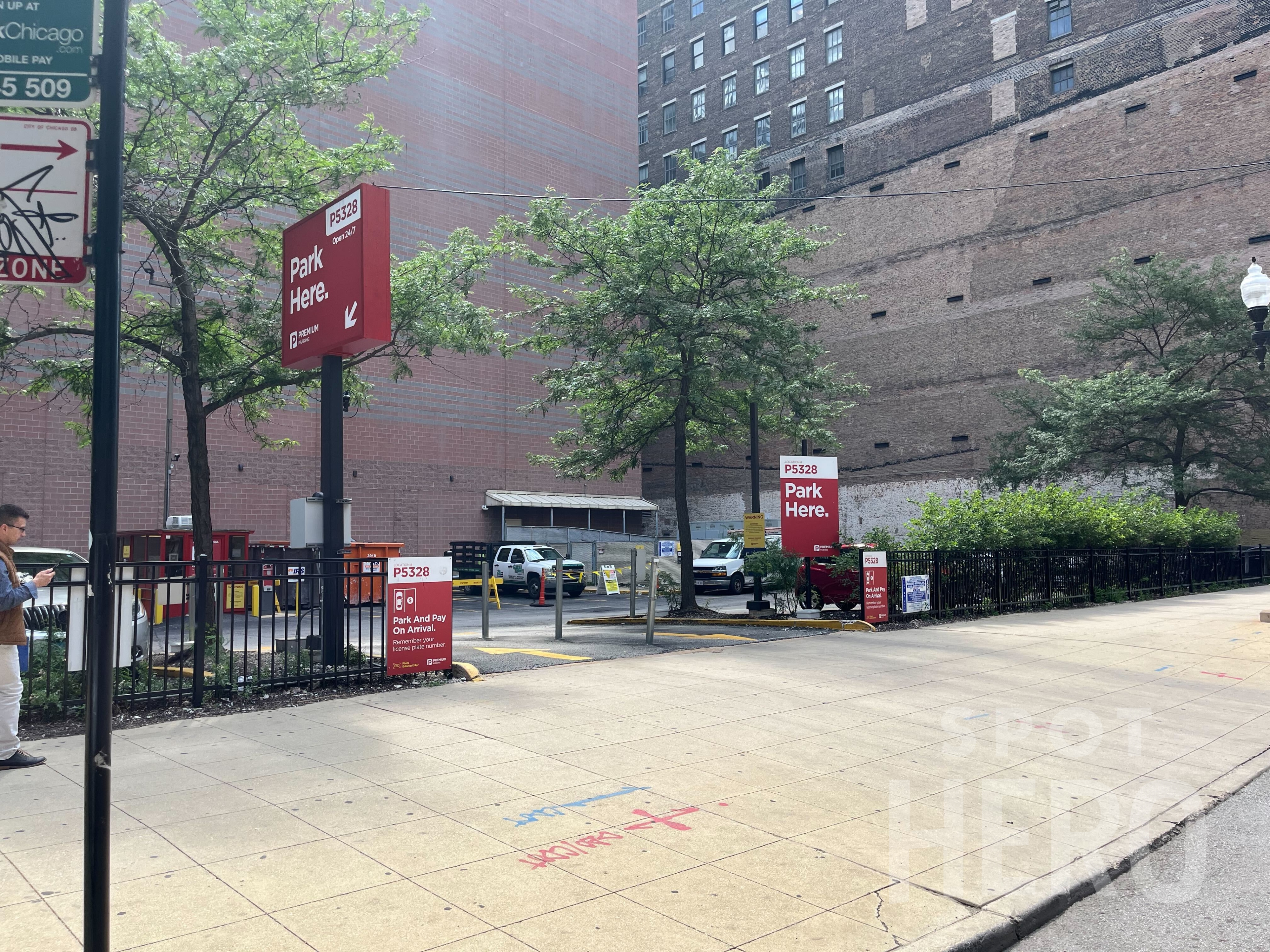Photo of 231 S Wabash Ave.
