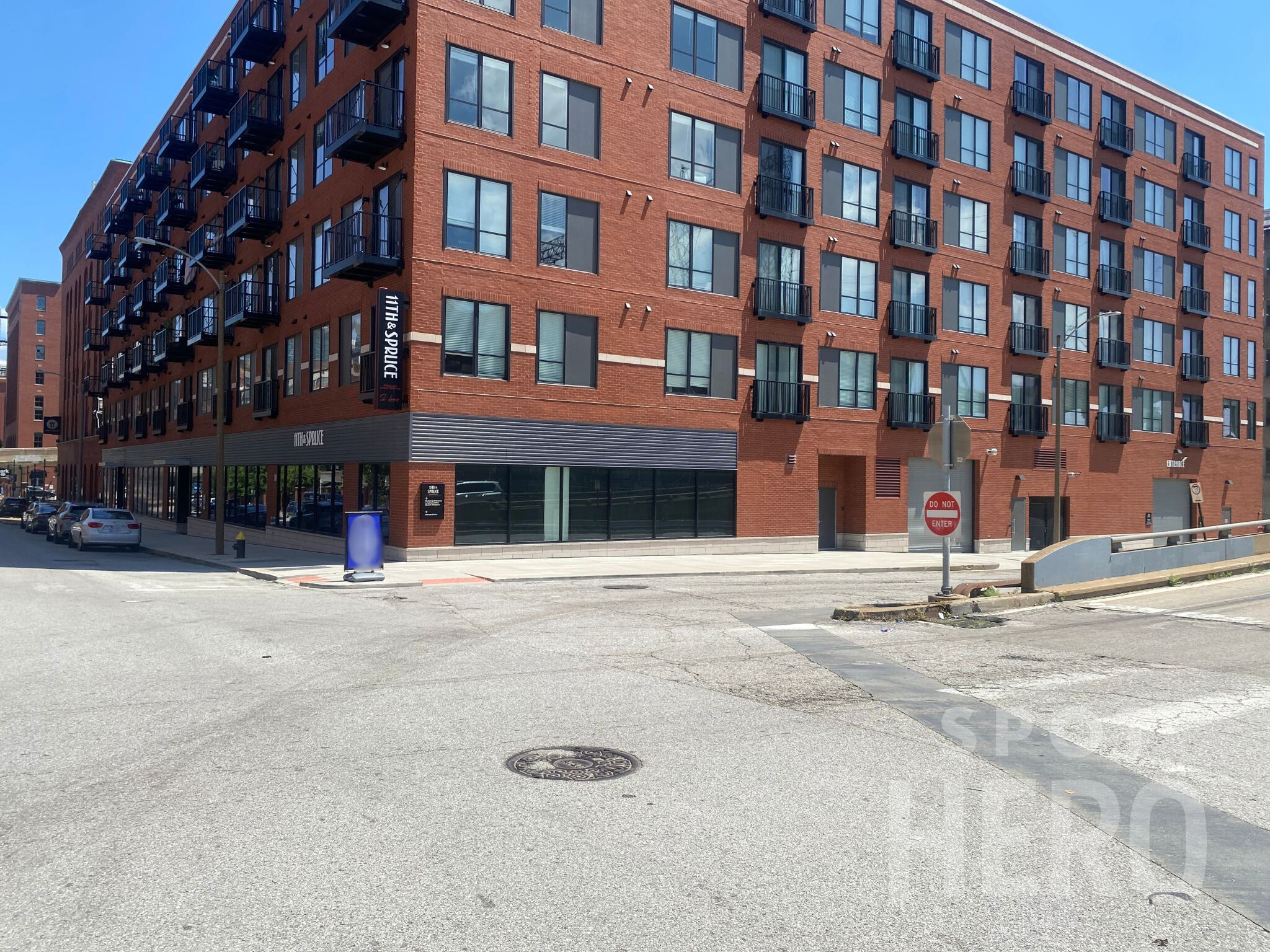 Photo of 1099 Spruce St. (435 S 11th St.) - Poplar Lot