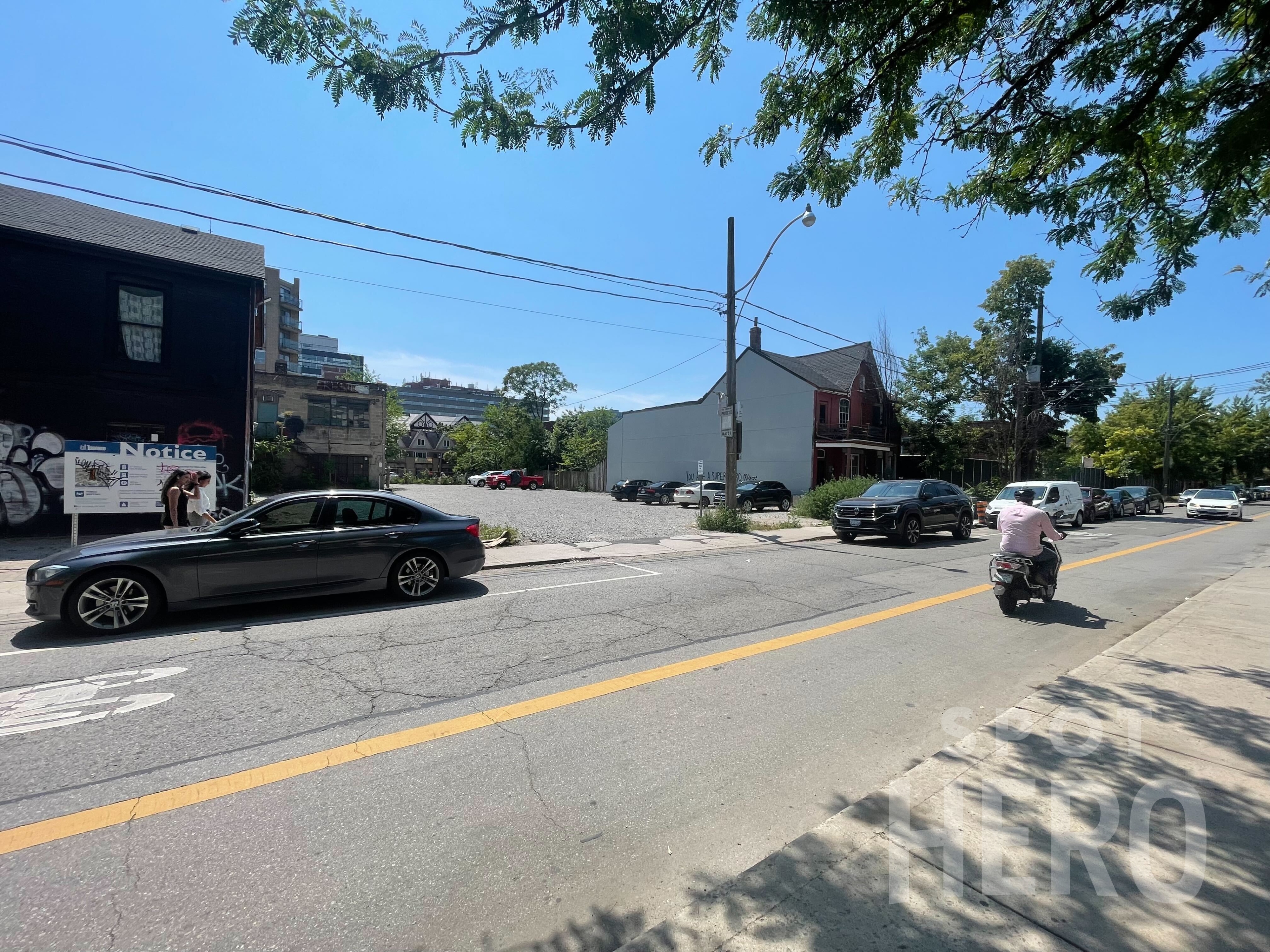 Photo of 627 Richmond St. W - Lot