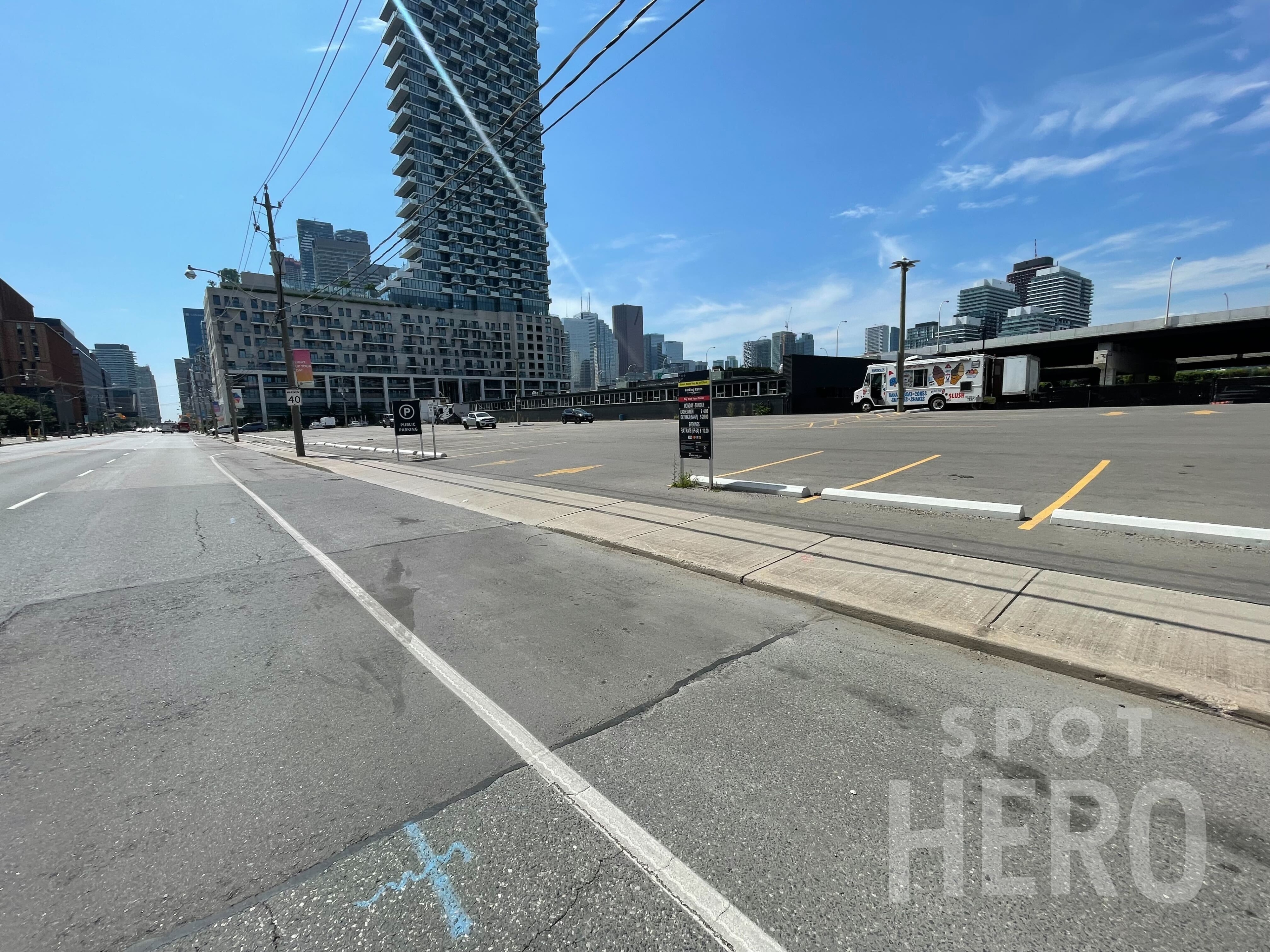 Photo of 200 Queens Quay E - Lot