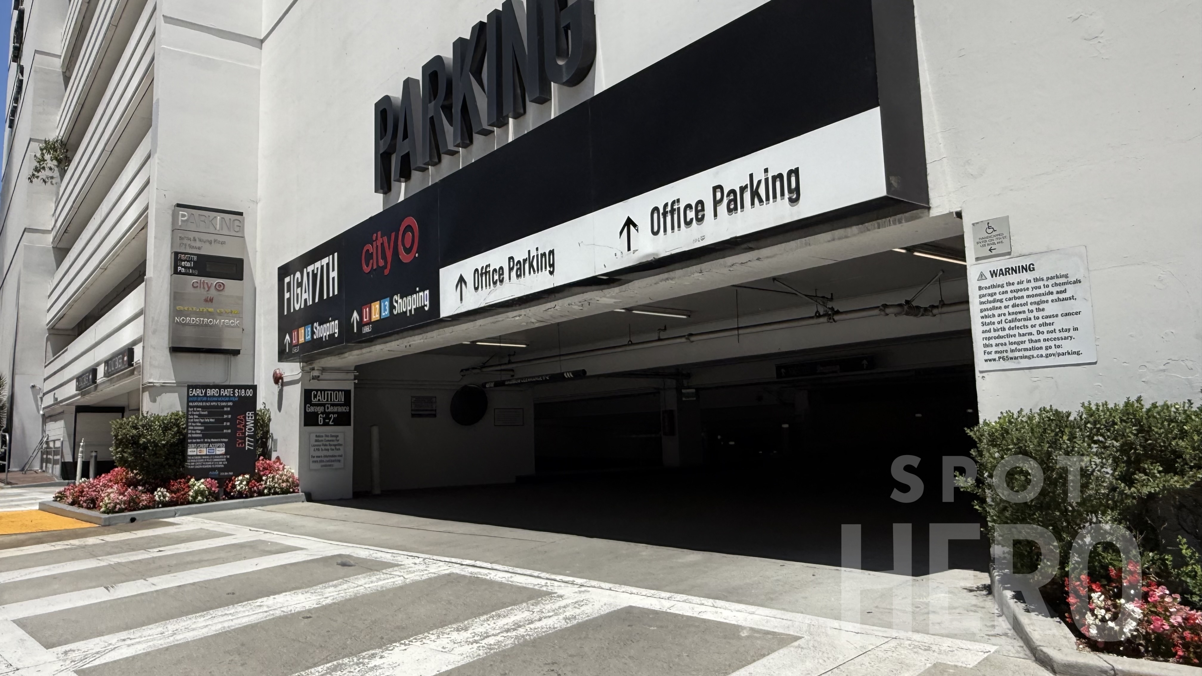 Photo of 945 W 8th St. - FIG at 7th Garage