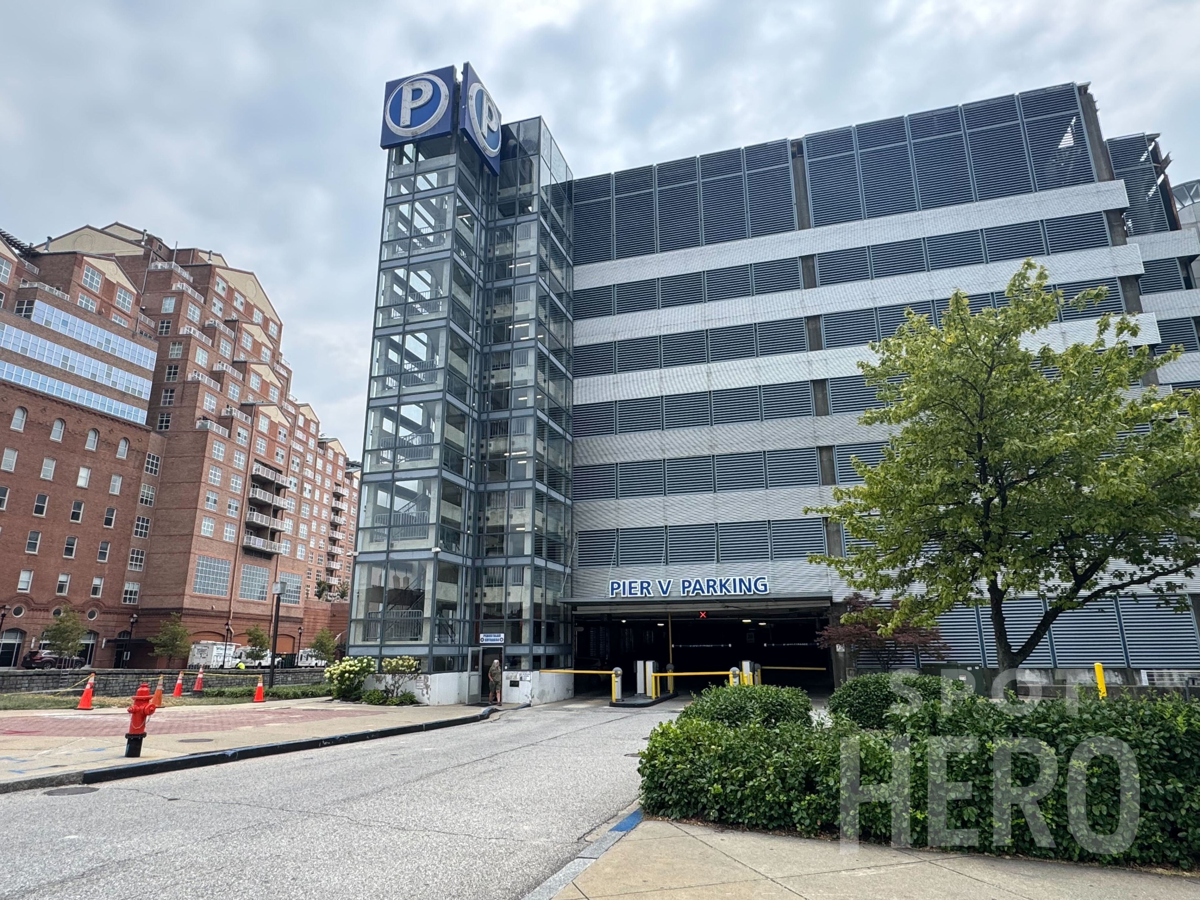 Photo of 711 E. Pratt St. - Pier V Parking