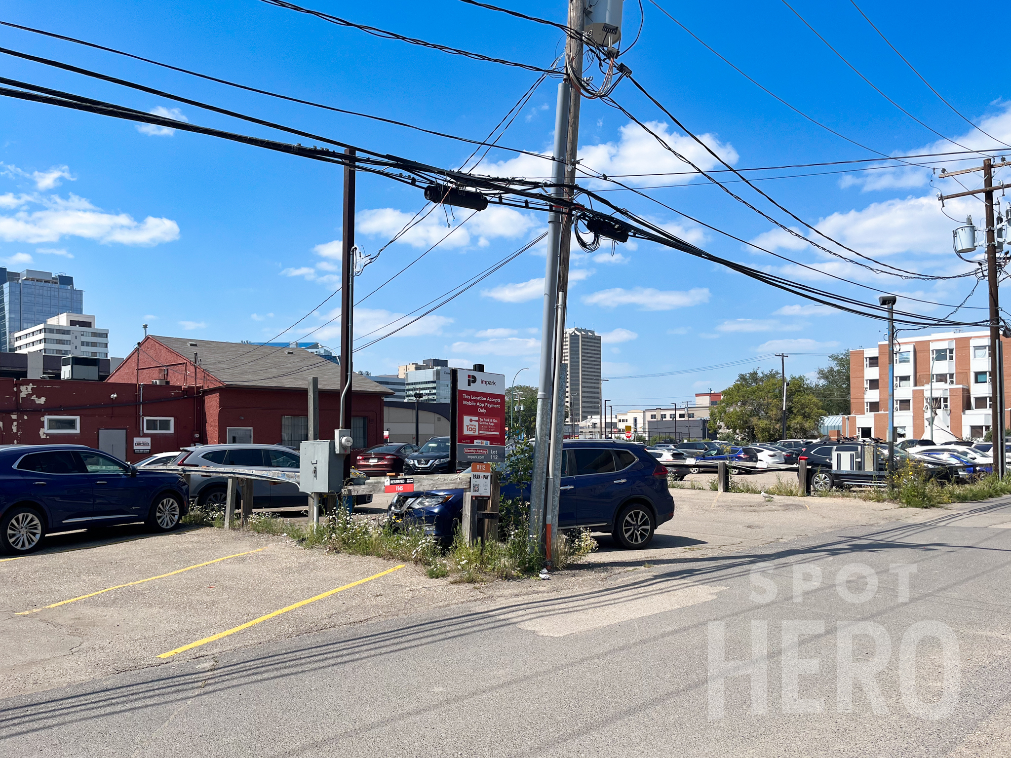 Photo of 1935 Osler St. (1935/1939 Osler St.) - Lot 112