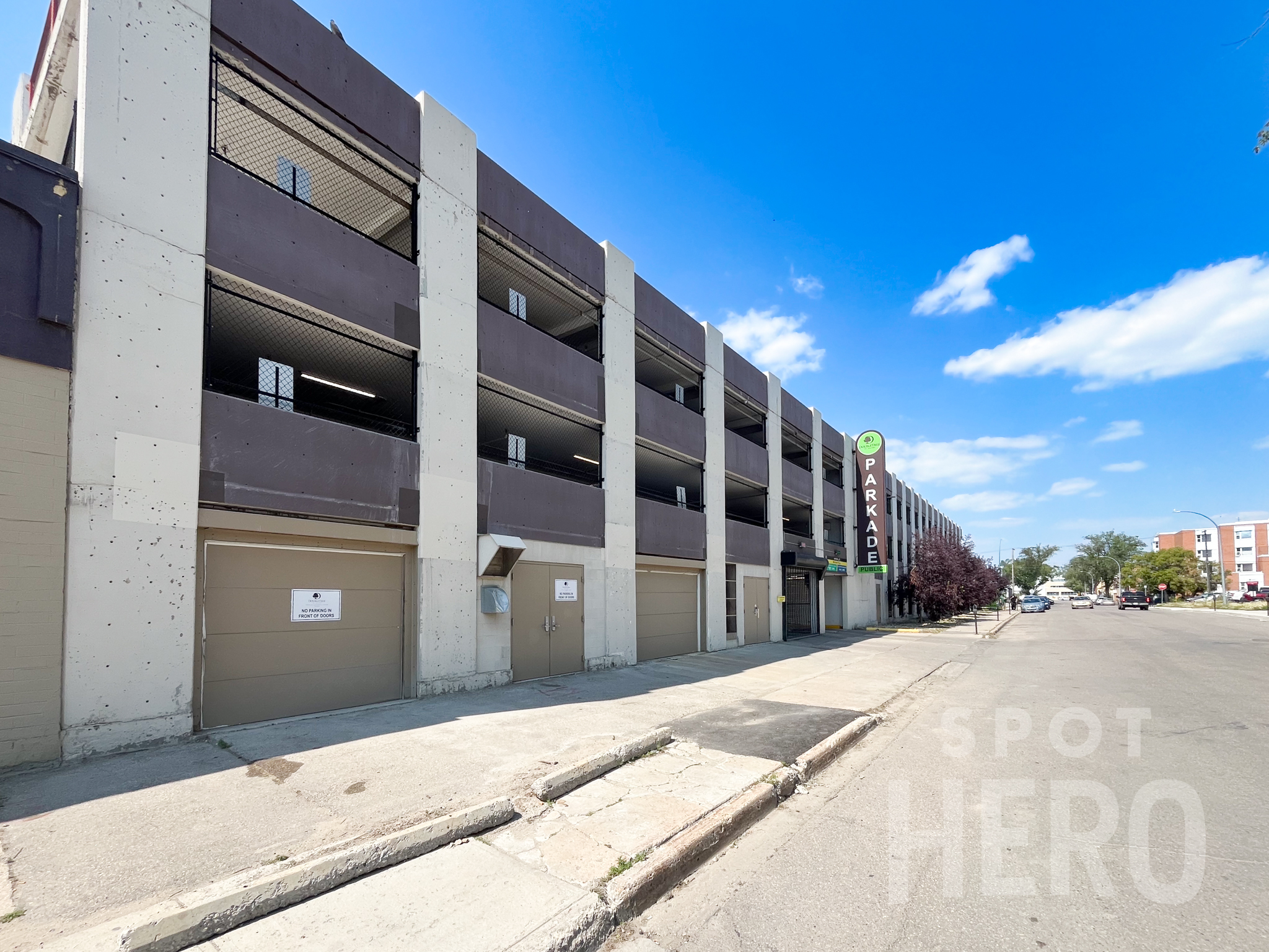 Photo of 1952 Osler St. (1975 Broad St.) - Hilton (Lot 102) Garage