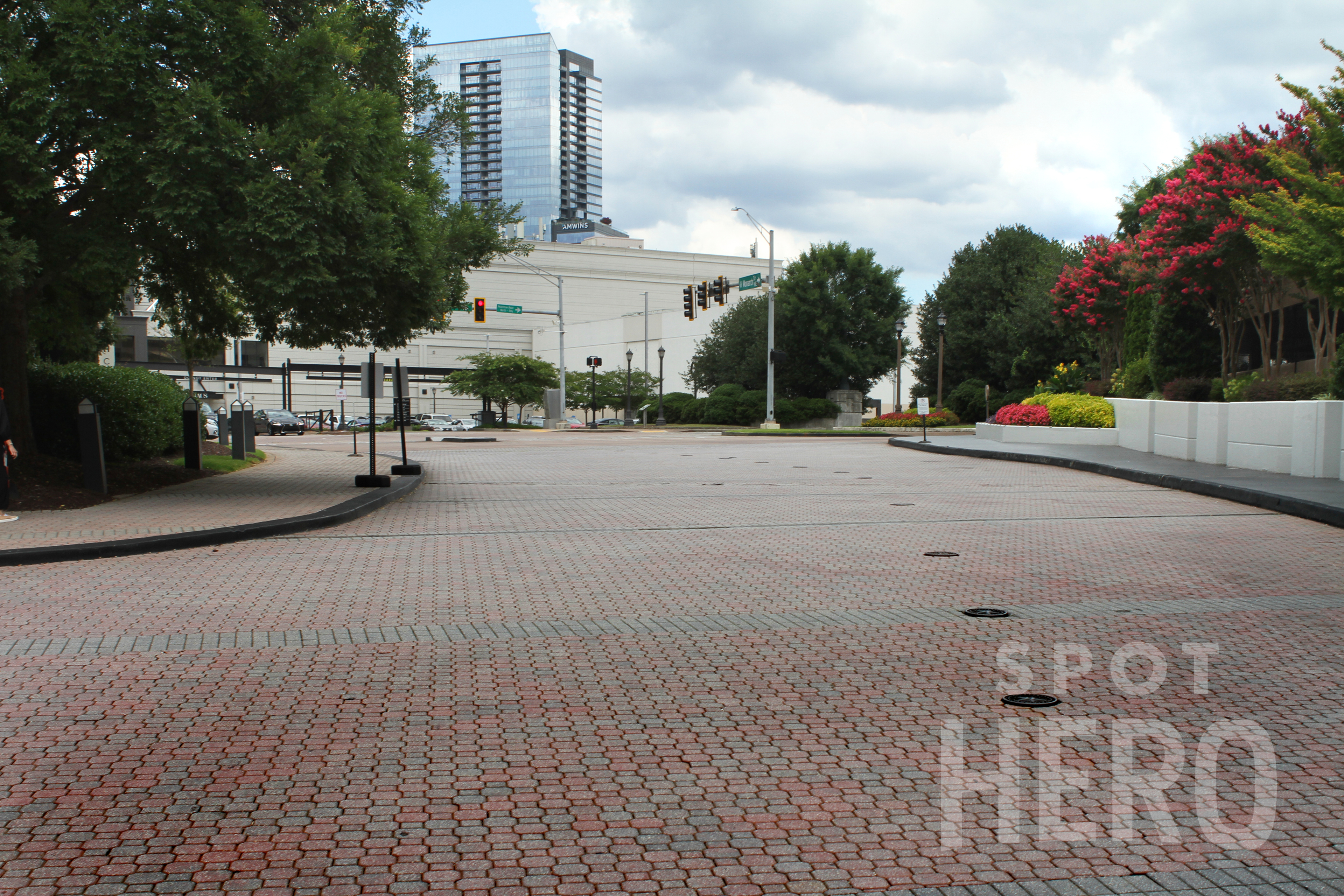 Photo of 3424 Peachtree Rd. NE - Monarch Tower Garage